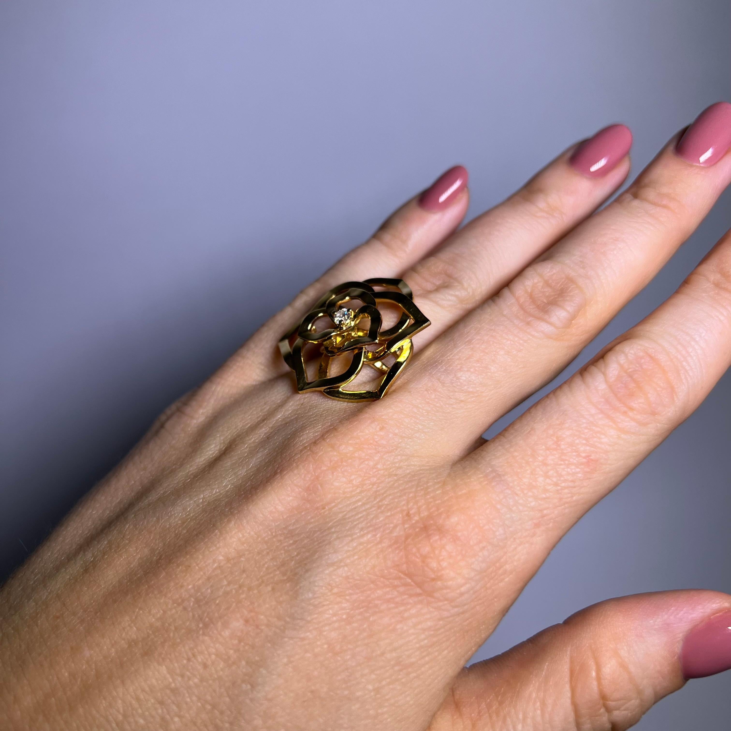 Women's or Men's Piaget Rose Ring with Diamonds in 18 Karat Red Gold For Sale