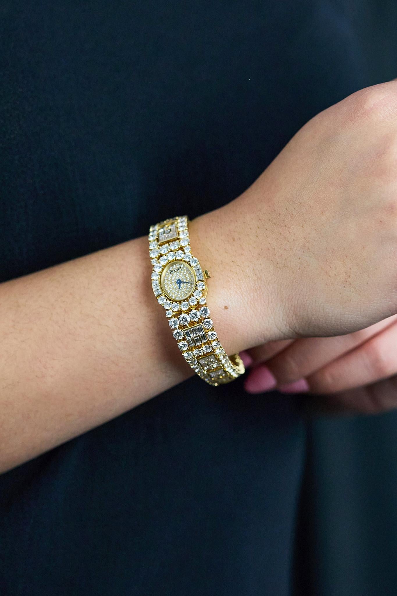 Women's Piaget Round & Baguette Cut Diamond 18K Yellow Gold Watch For Sale