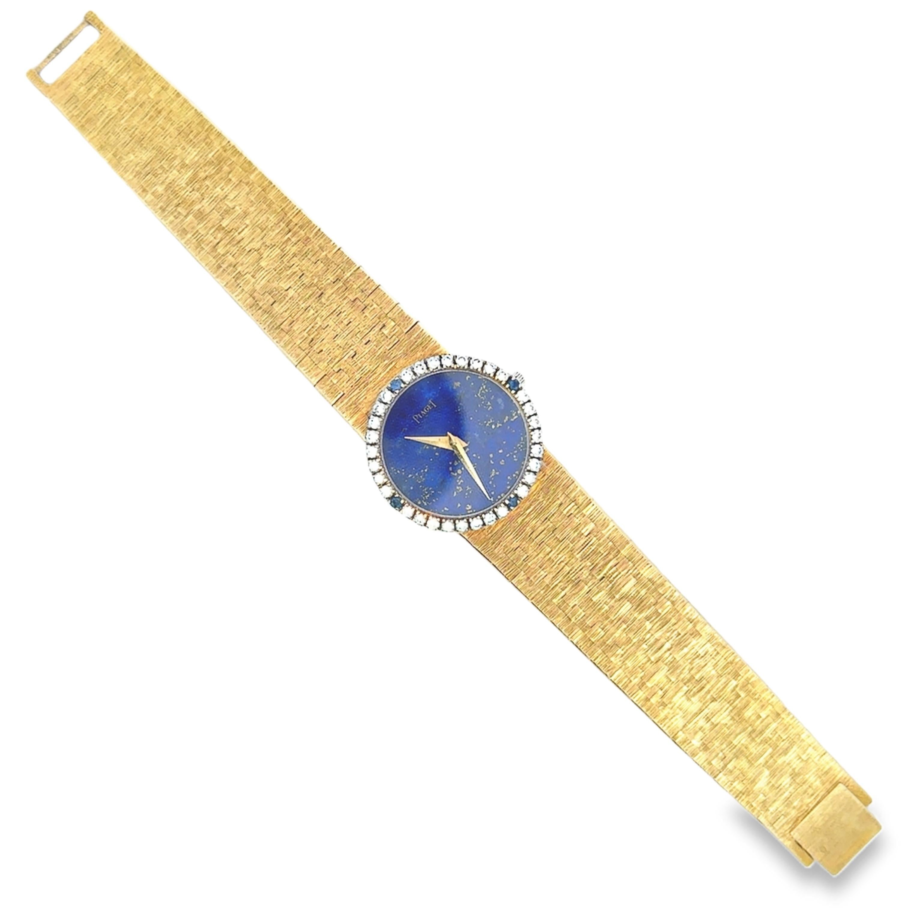 Piaget Round Cut Diamond & Sapphire Lapis Lazuli Ladies' Watch in Yellow Gold In Good Condition For Sale In New York, NY