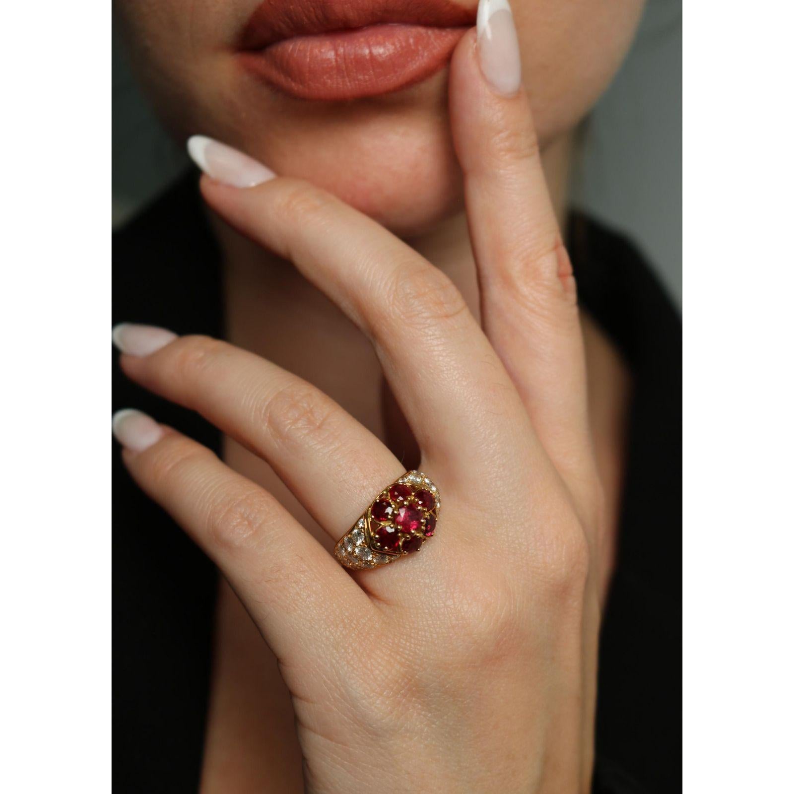 Moderne Piaget Ruby Diamond Cluster Ring 18k Yellow Gold Size 7.5 ~4.01ctw en vente