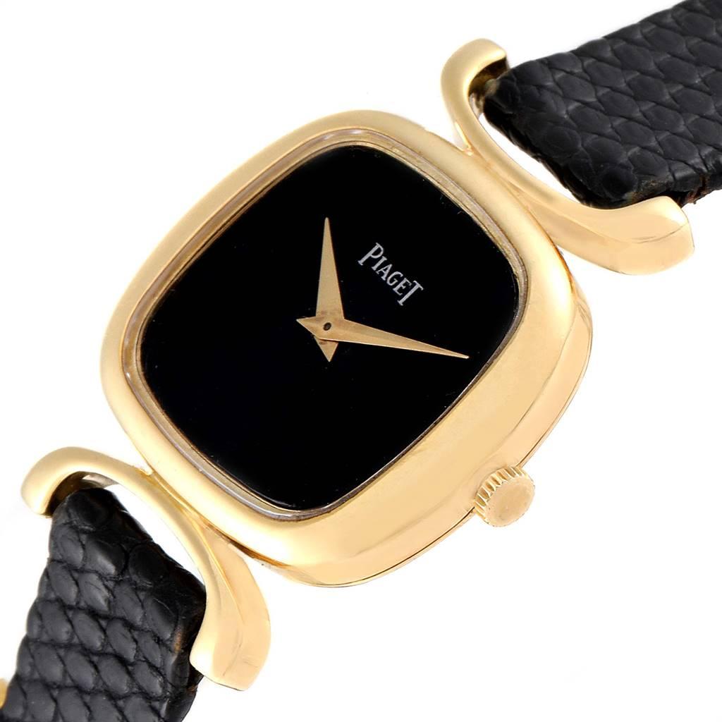 Tumbled Piaget Solo Tempo Yellow Gold Black Onyx Dial Vintage Ladies Watch 9451 For Sale