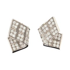 Piaget Stardust Earrings 18K White Gold and Diamonds