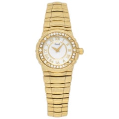Used Piaget Tanagra 16033 m 401 d in yellow gold with a White dial 25mm Quartz watch
