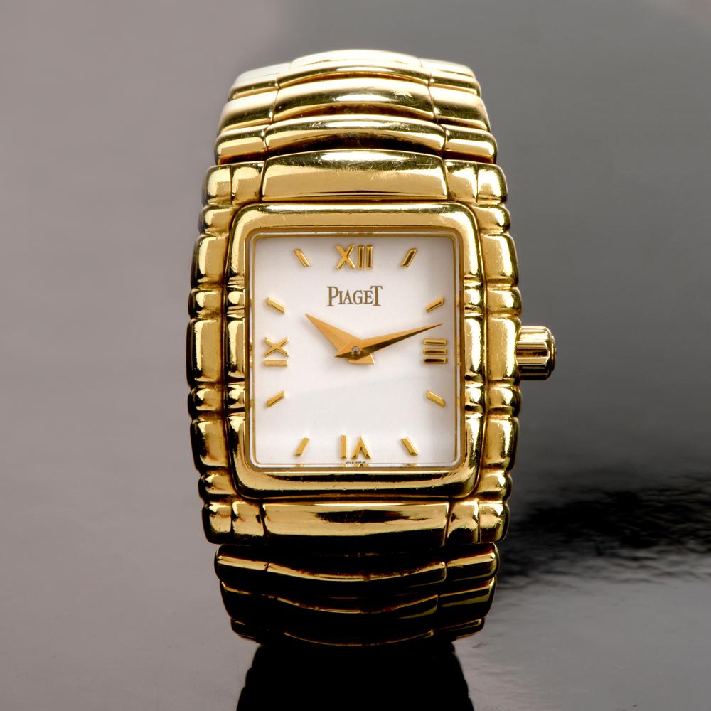 Piaget Tanagra Ref 16051 M 401 D Preowned 18 Karat Gold Watch 2