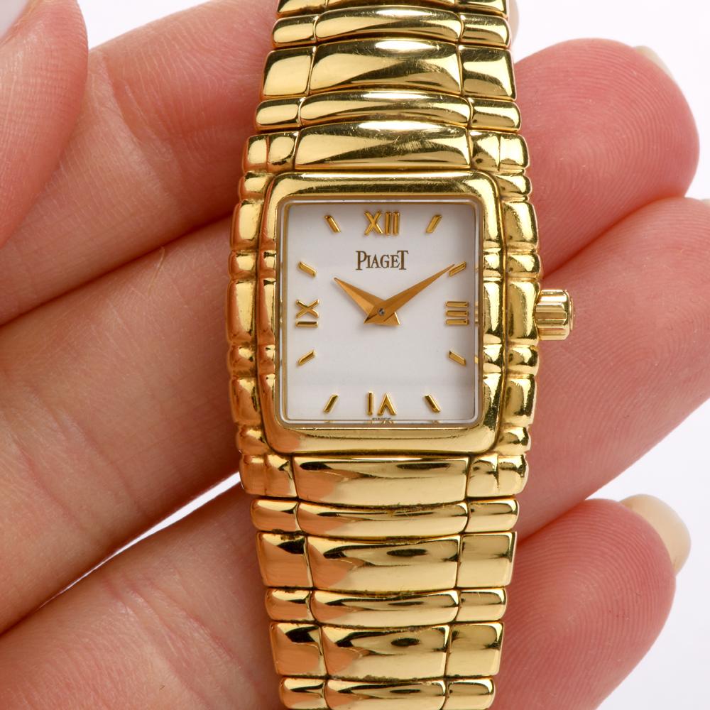 Piaget Tanagra Ref 16051 M 401 D Preowned 18 Karat Gold Watch In Excellent Condition In Miami, FL