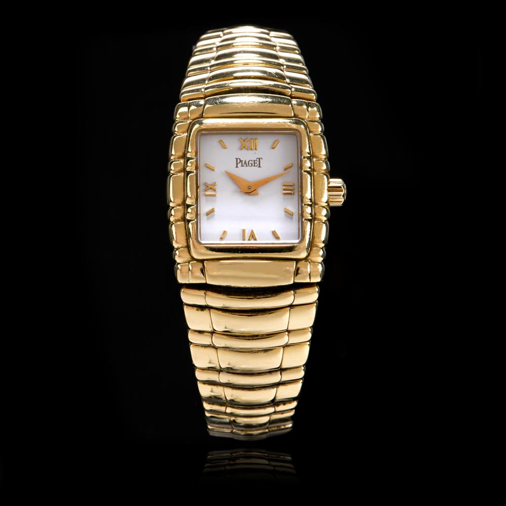 Piaget Tanagra Ref 16051 M 401 D Preowned 18 Karat Gold Watch 1