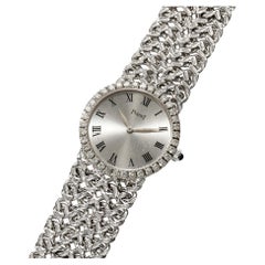 Montre vintage PIAGET en or blanc et diamants