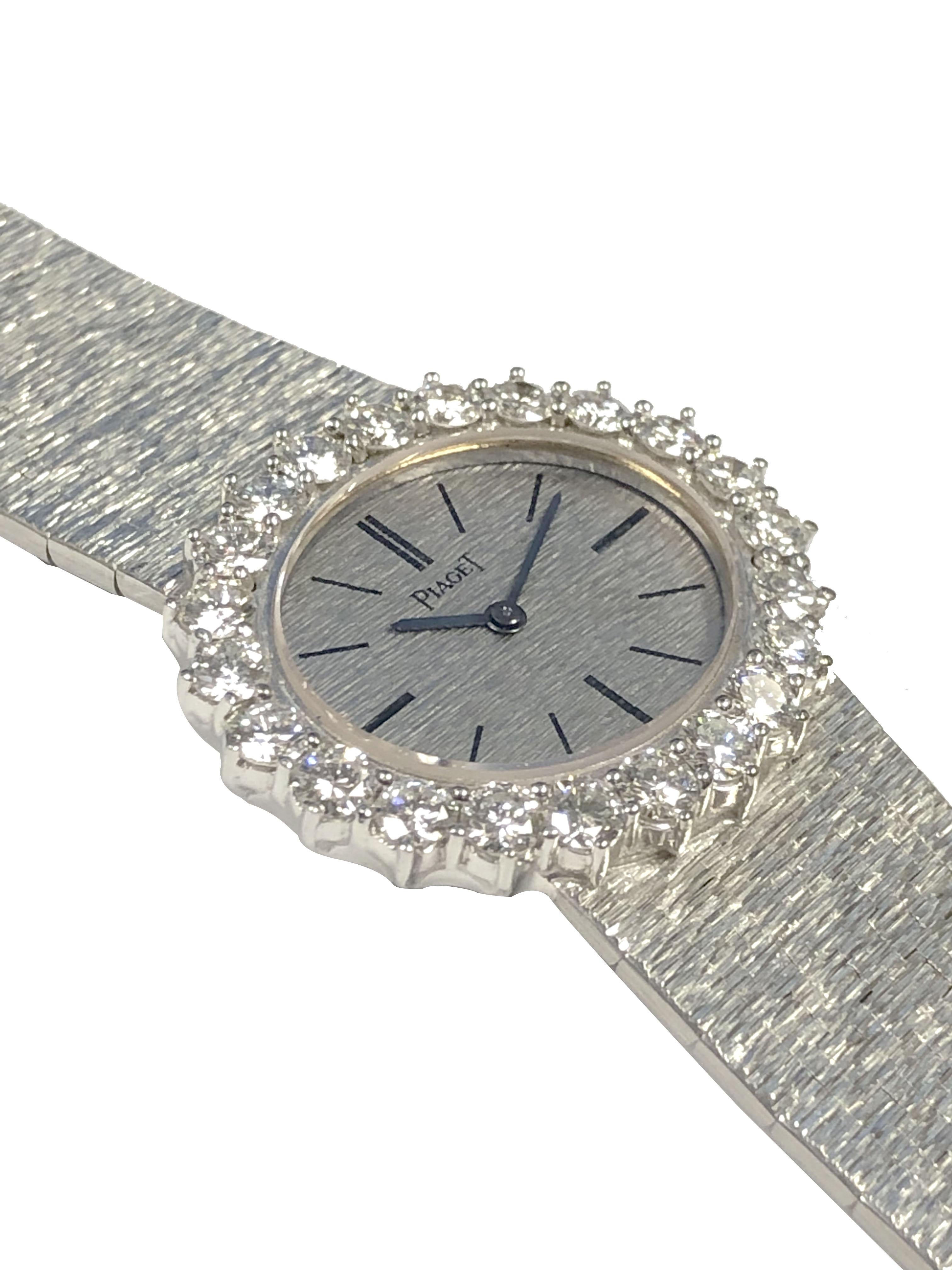 Piaget Vintage Weißgold und Diamant Damenarmbanduhr (Rundschliff)