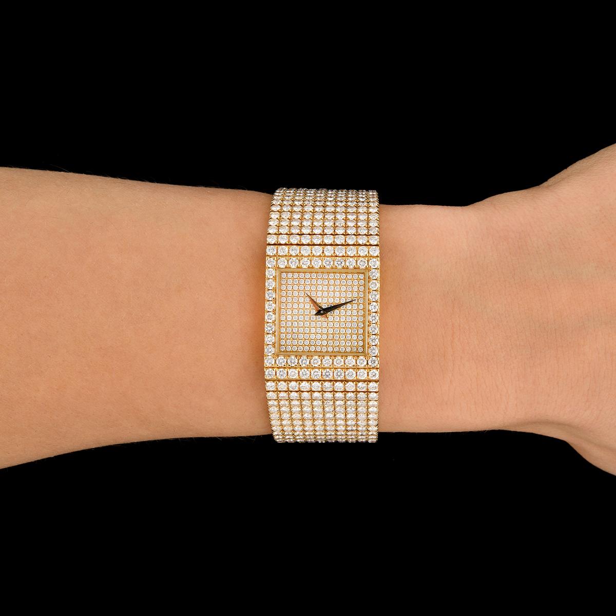 Piaget Uhr aus Gold und Diamanten, ca. 1980er Jahre (Brillantschliff) im Angebot