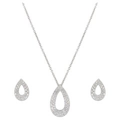 Piaget White Gold Diamond Pendant & Earring Suite