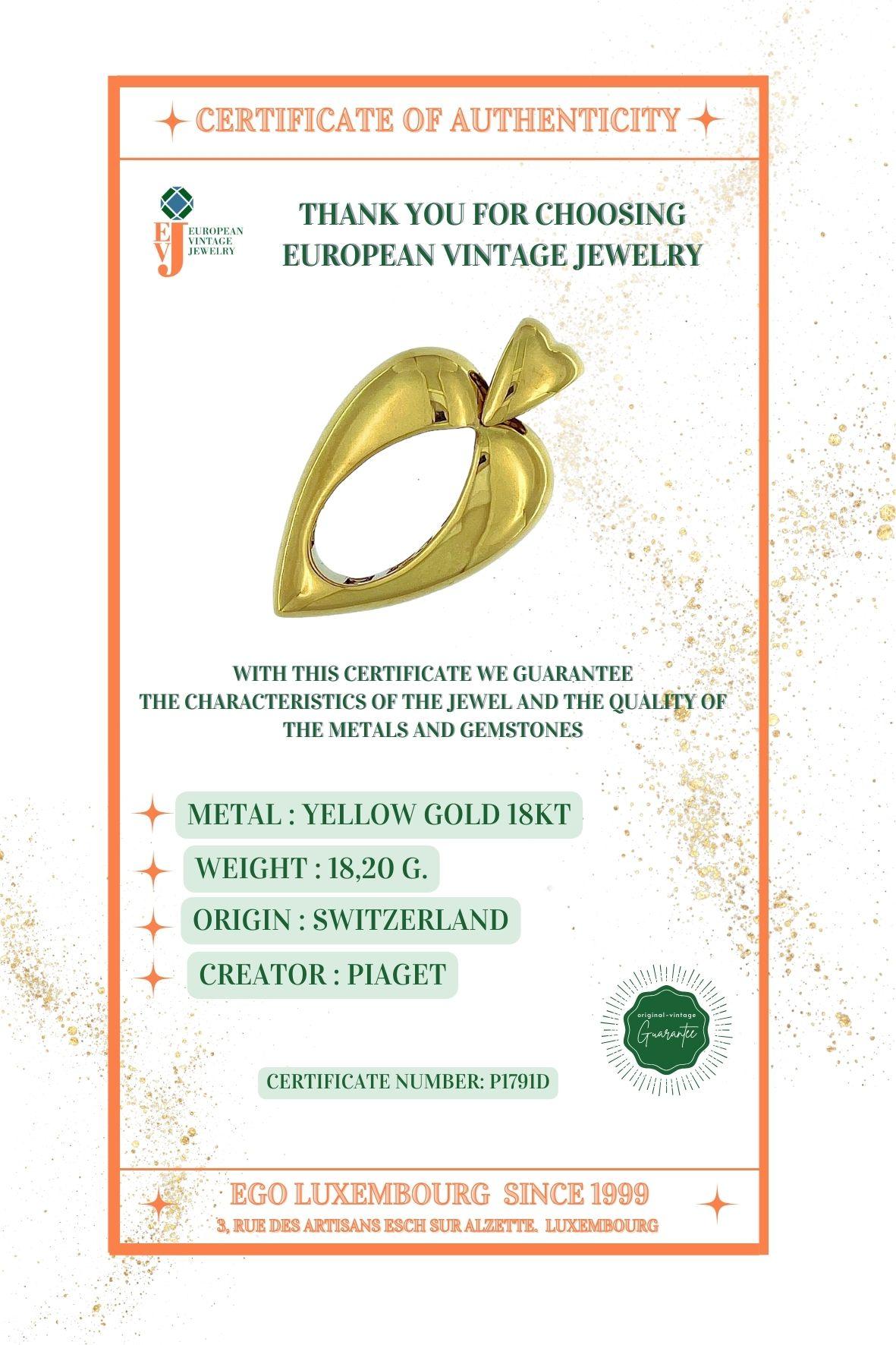 Piaget Pendentif cœur en or jaune en vente 5