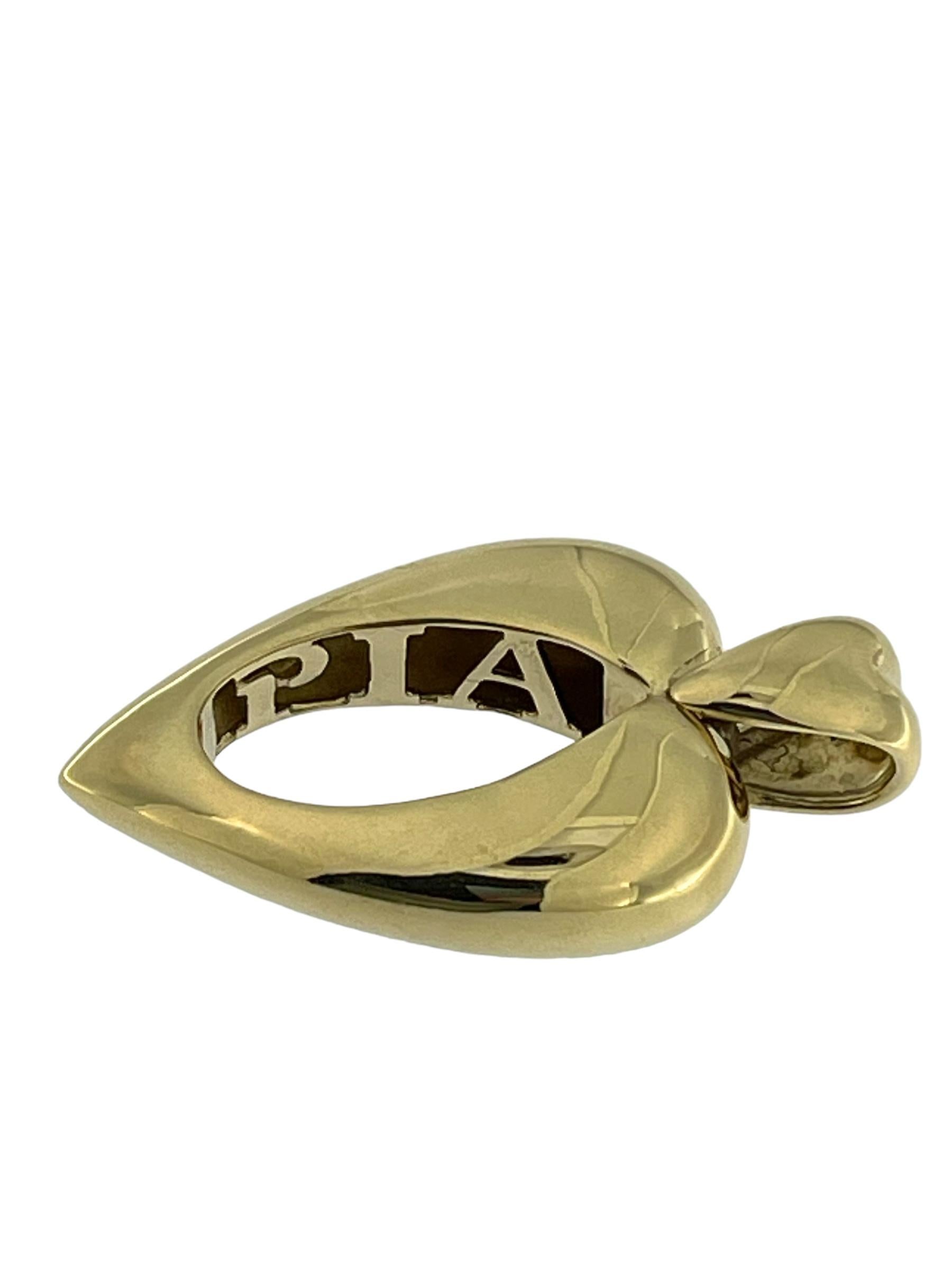 Moderne Piaget Pendentif cœur en or jaune en vente