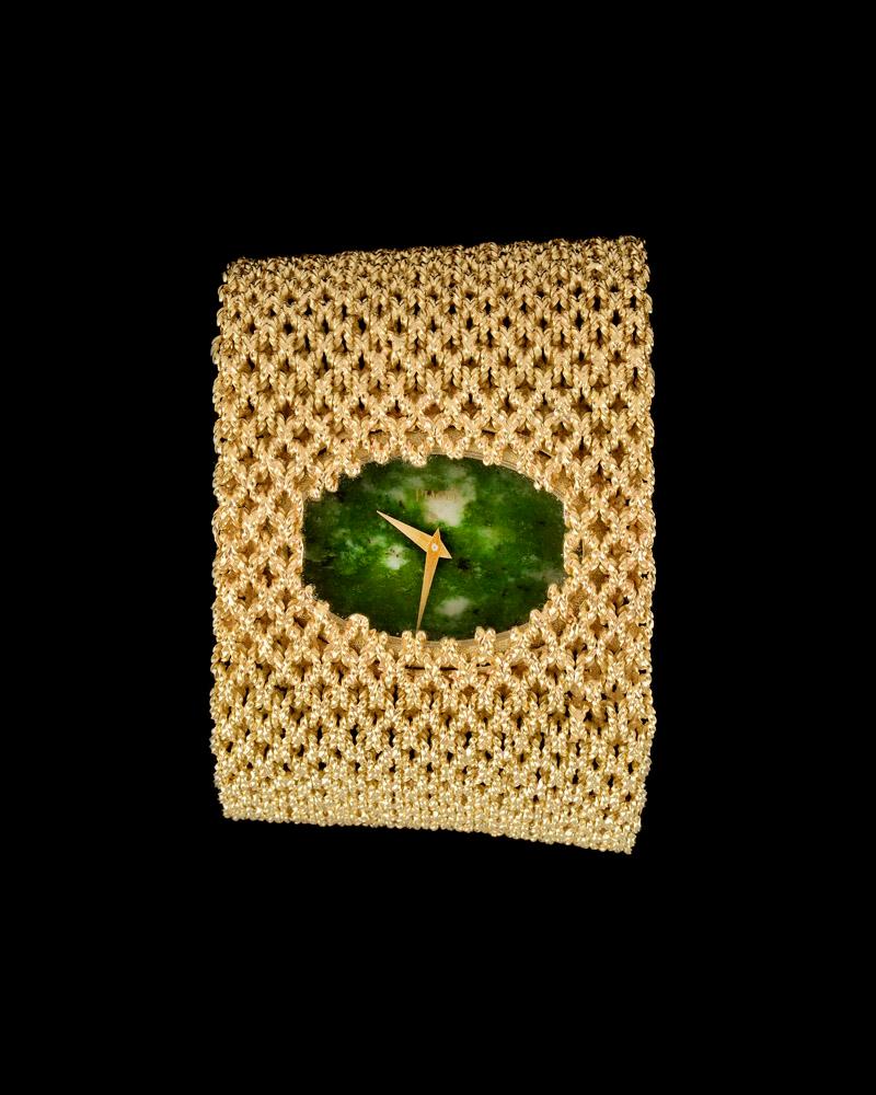Piaget Yellow Gold Nephrite Wristwatch, circa 1970 In Excellent Condition For Sale In Paris, FR