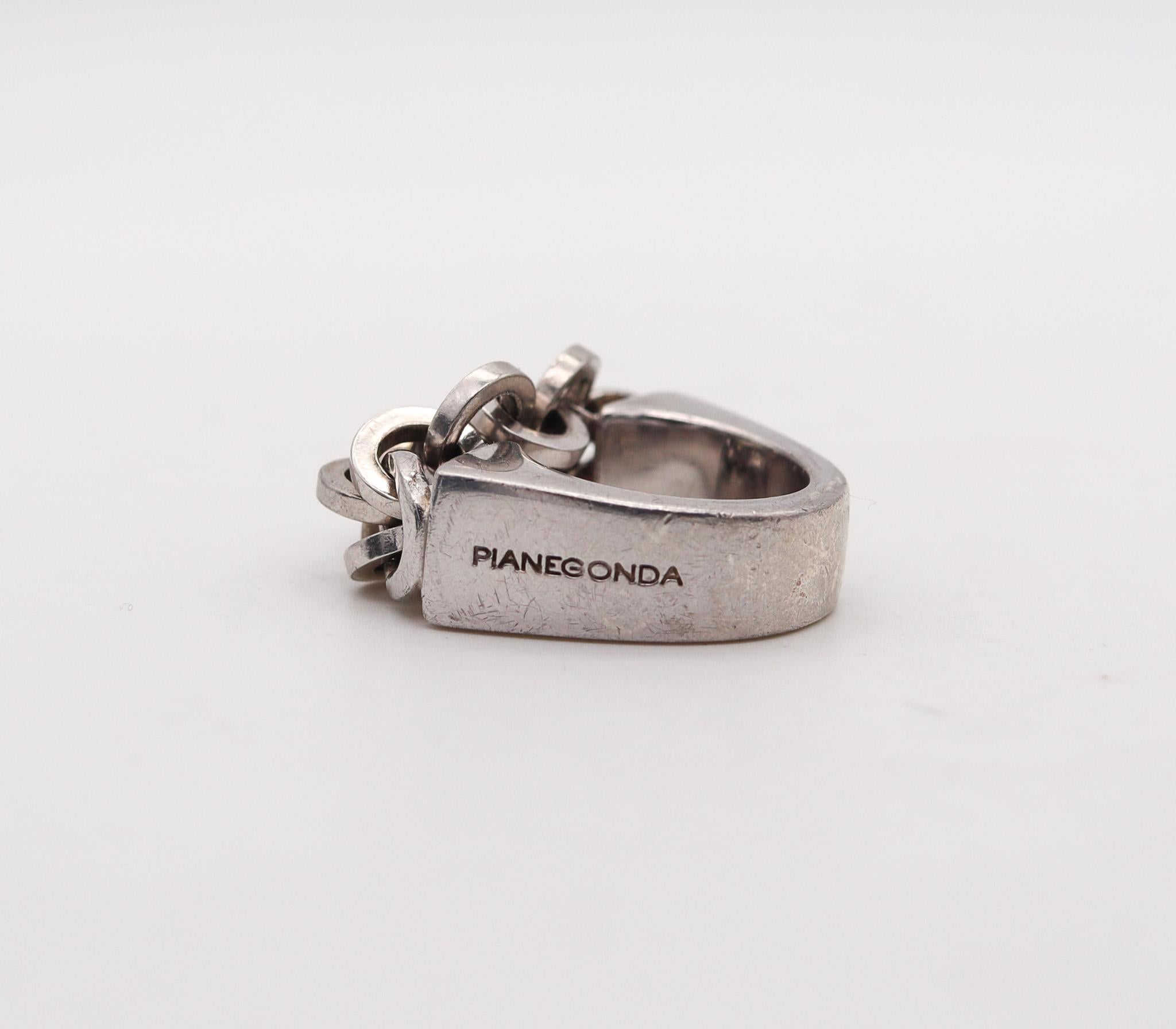 Pianegonda Sculptural Chained Cocktail Ring In Solid .925 Sterling Silver In Excellent Condition In Miami, FL