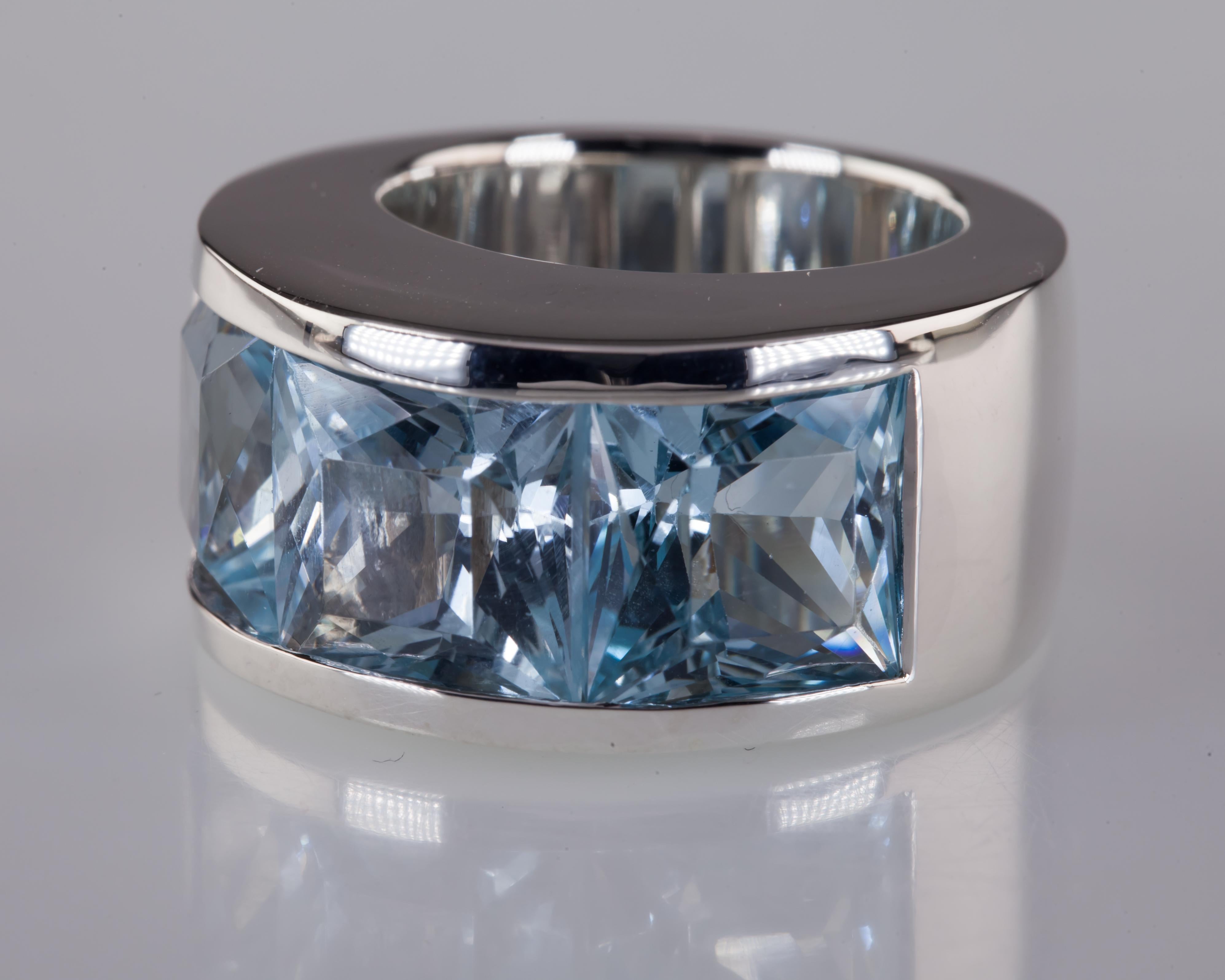 Women's Pianegonda Sterling Silver Three Princess Cut Blue Topaz Cocktail Ring For Sale