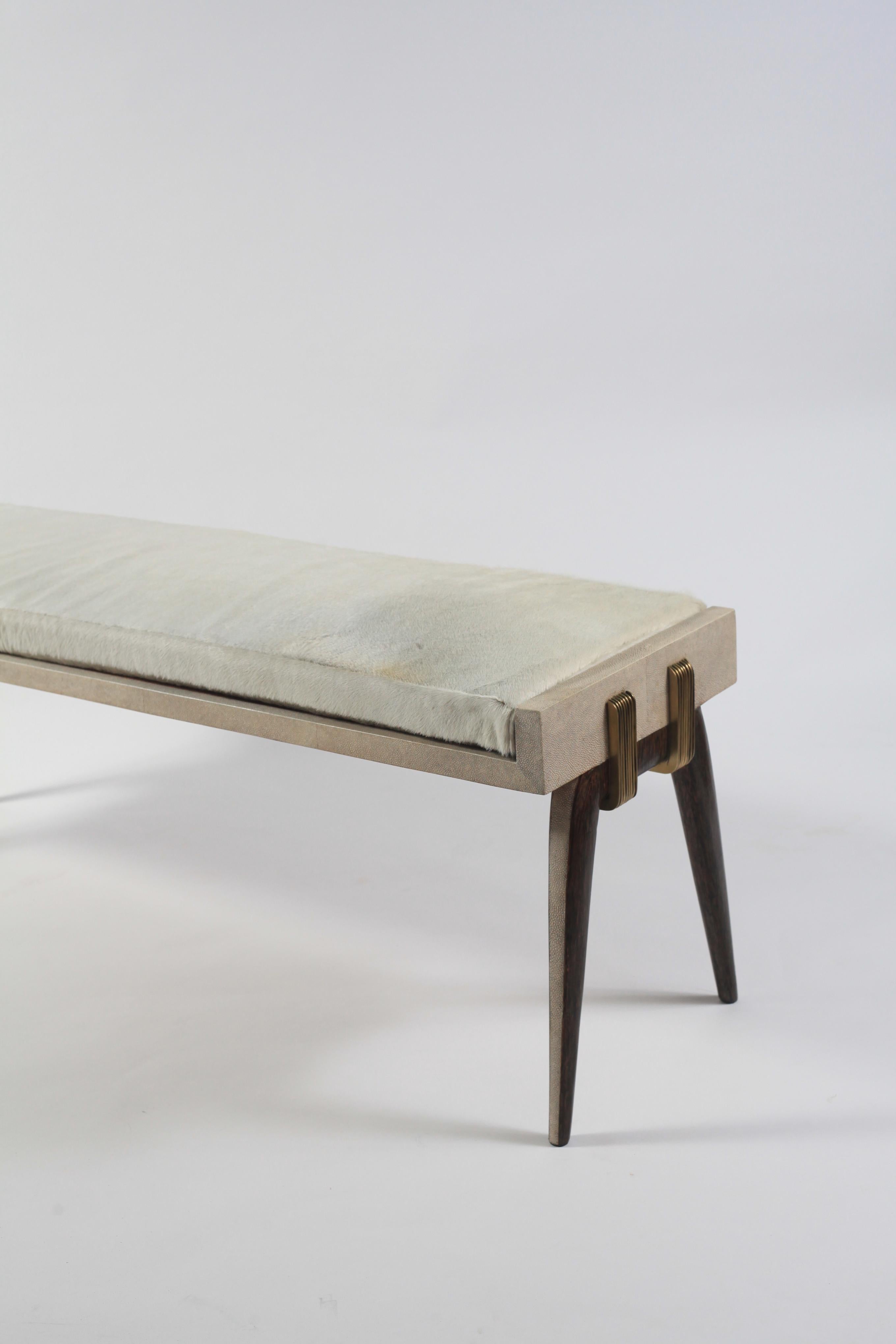 Art Deco Pianist Bench in Cream Shagreen and Bronze-Patina Brass by R&Y Augousti For Sale