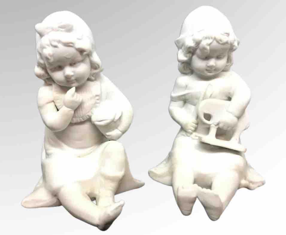 Piano Baby Girls with Toys Bisque Porcelain Figurine Hutschenreuther, 1910s For Sale 5