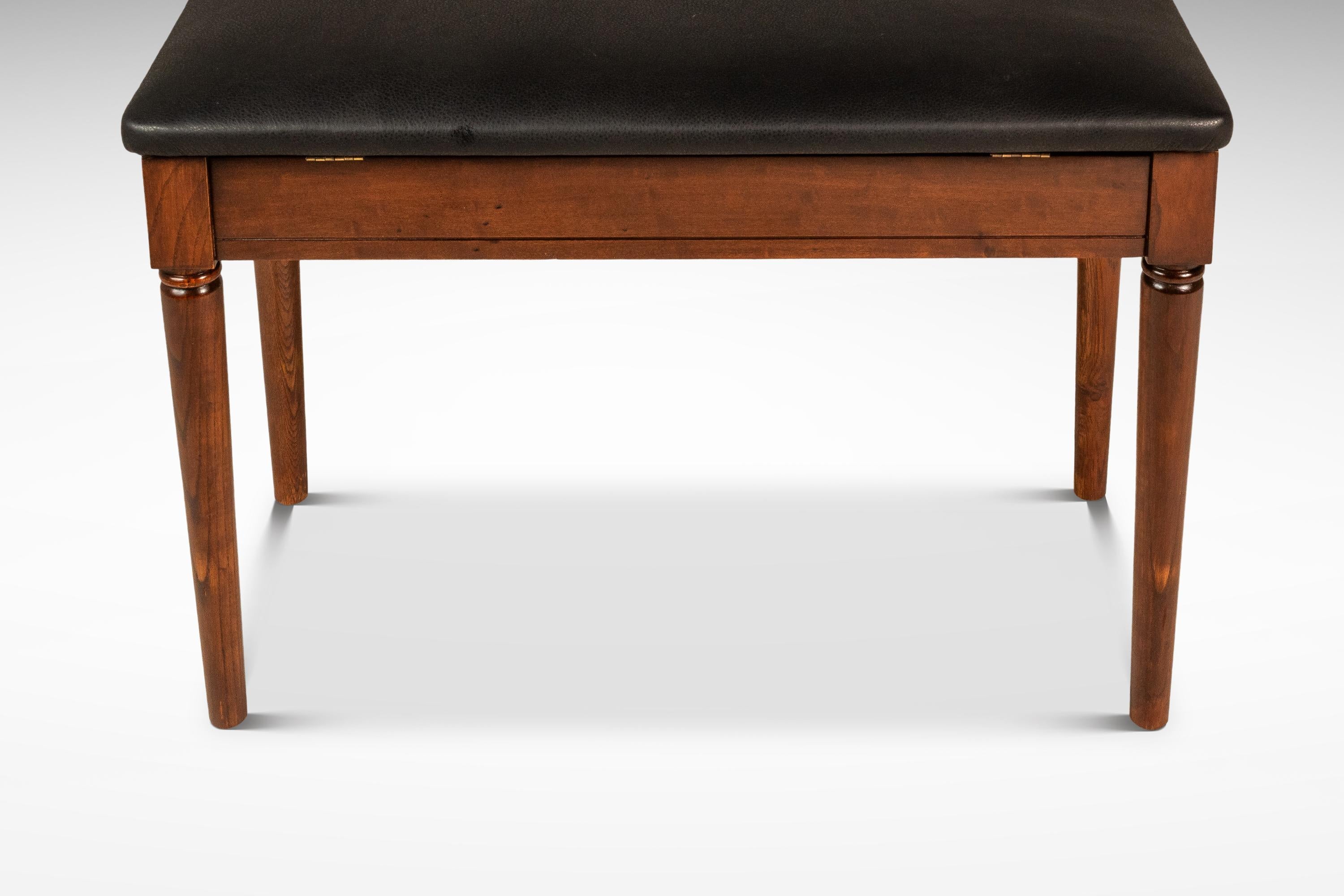 Piano Bench, Manual Arts Paired Well w/ Baldwin Acrosonic Piano, USA, c. 1960's For Sale 7