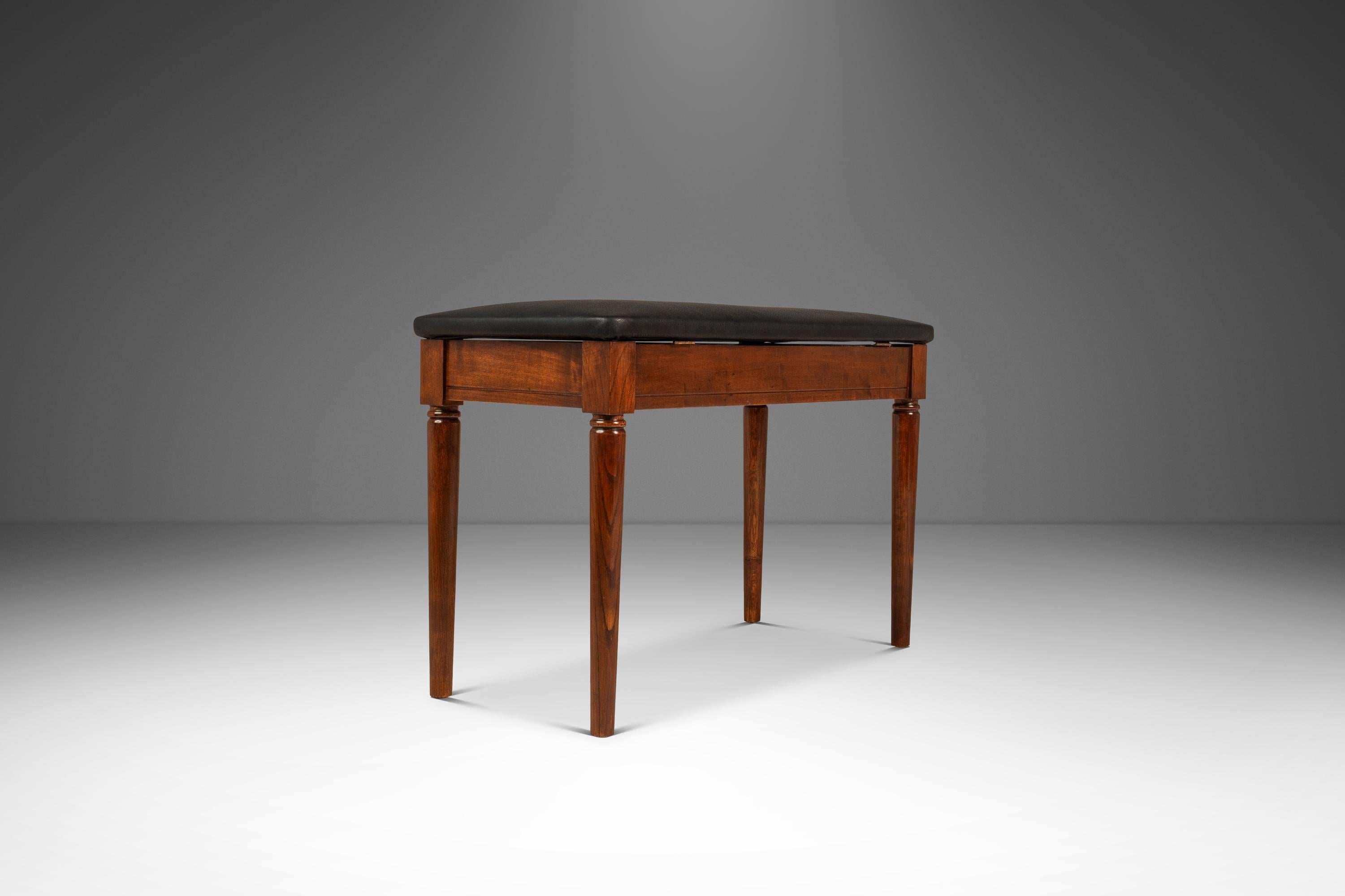 Piano Bench, Manual Arts Paired Well w/ Baldwin Acrosonic Piano, USA, c. 1960's For Sale 2