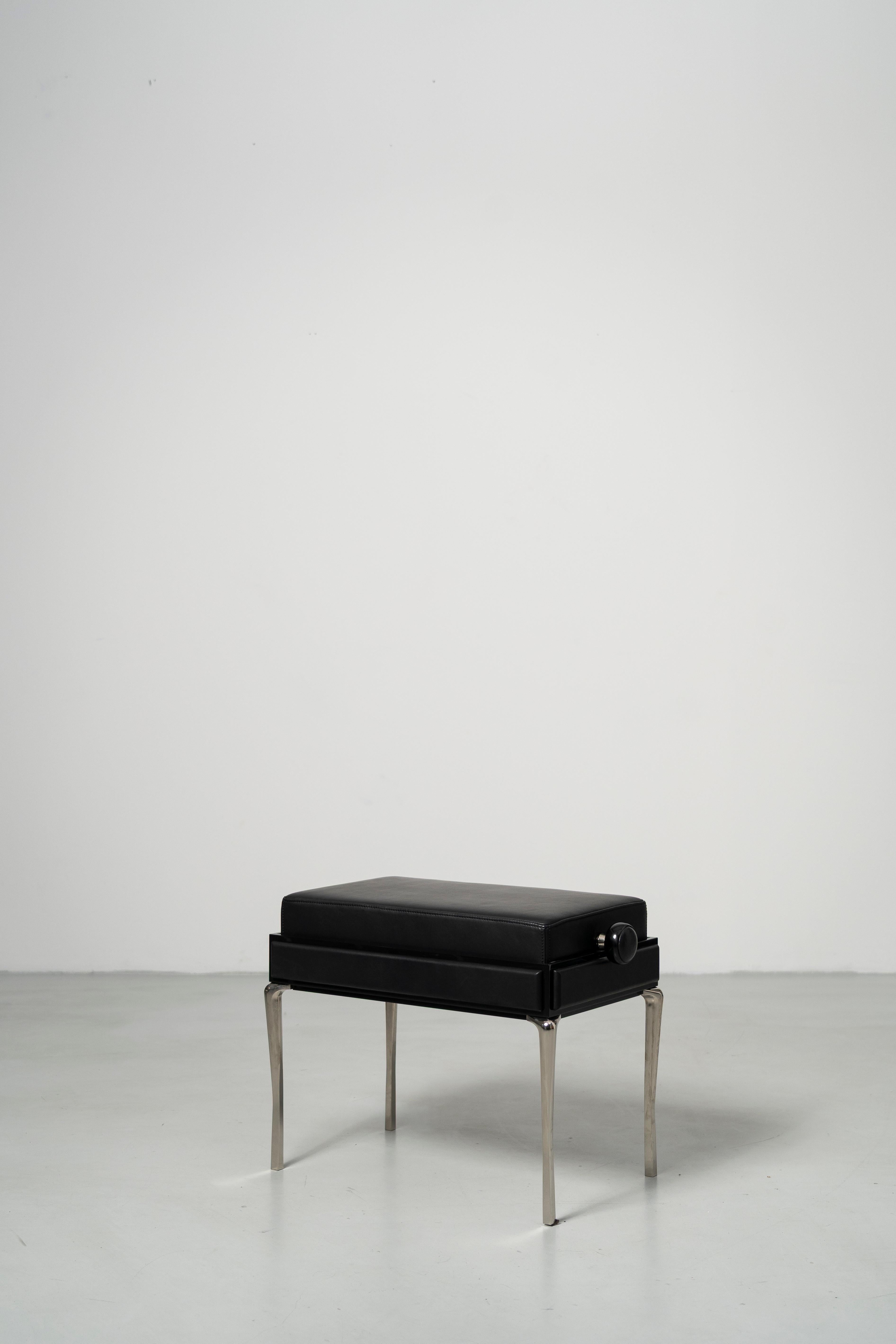 Banc pour piano, tabouret rembourré avec hauteur réglable en cuir noir en vente 2