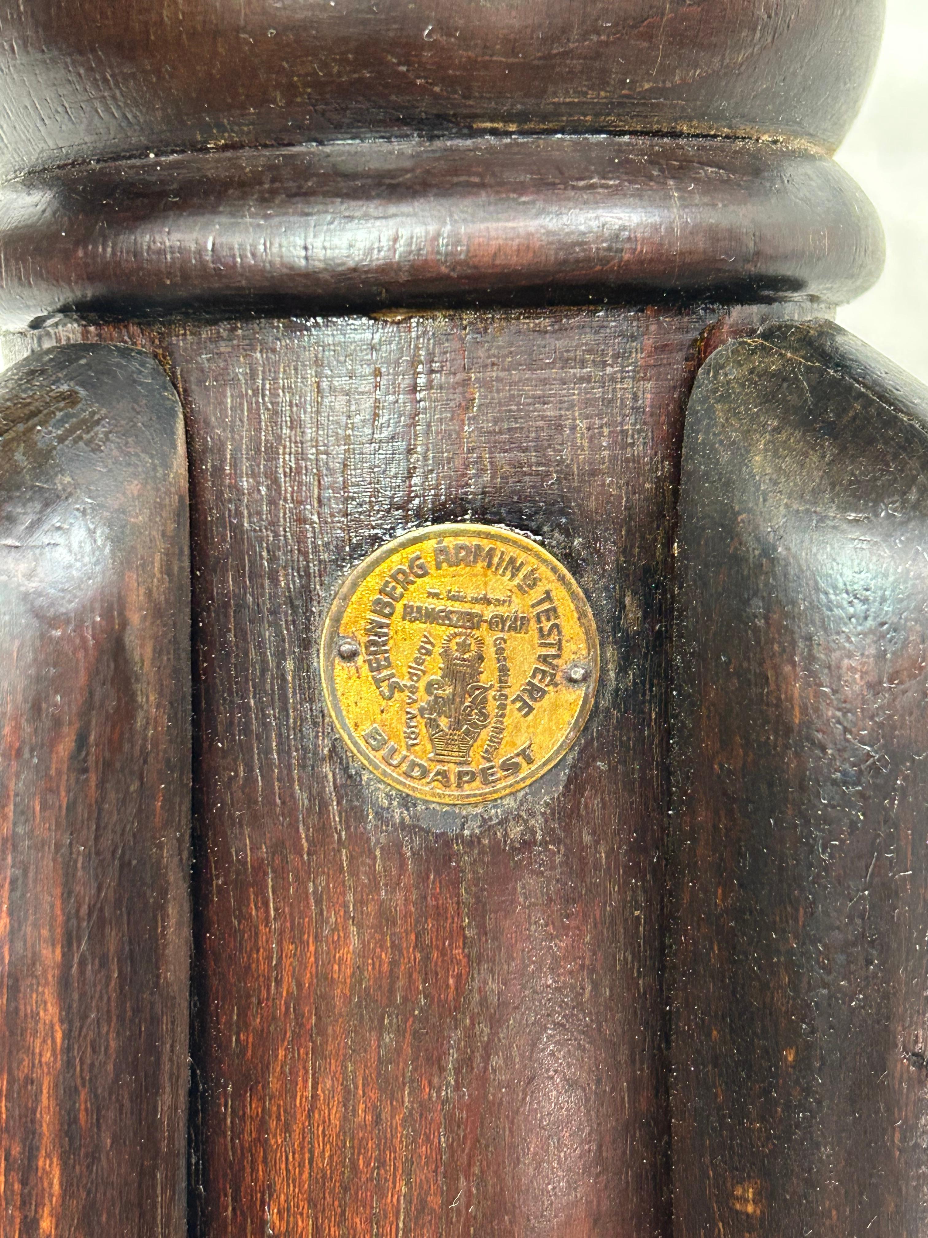 Klavierstuhl Nr.1 von Thonet (Frühes 20. Jahrhundert) im Angebot
