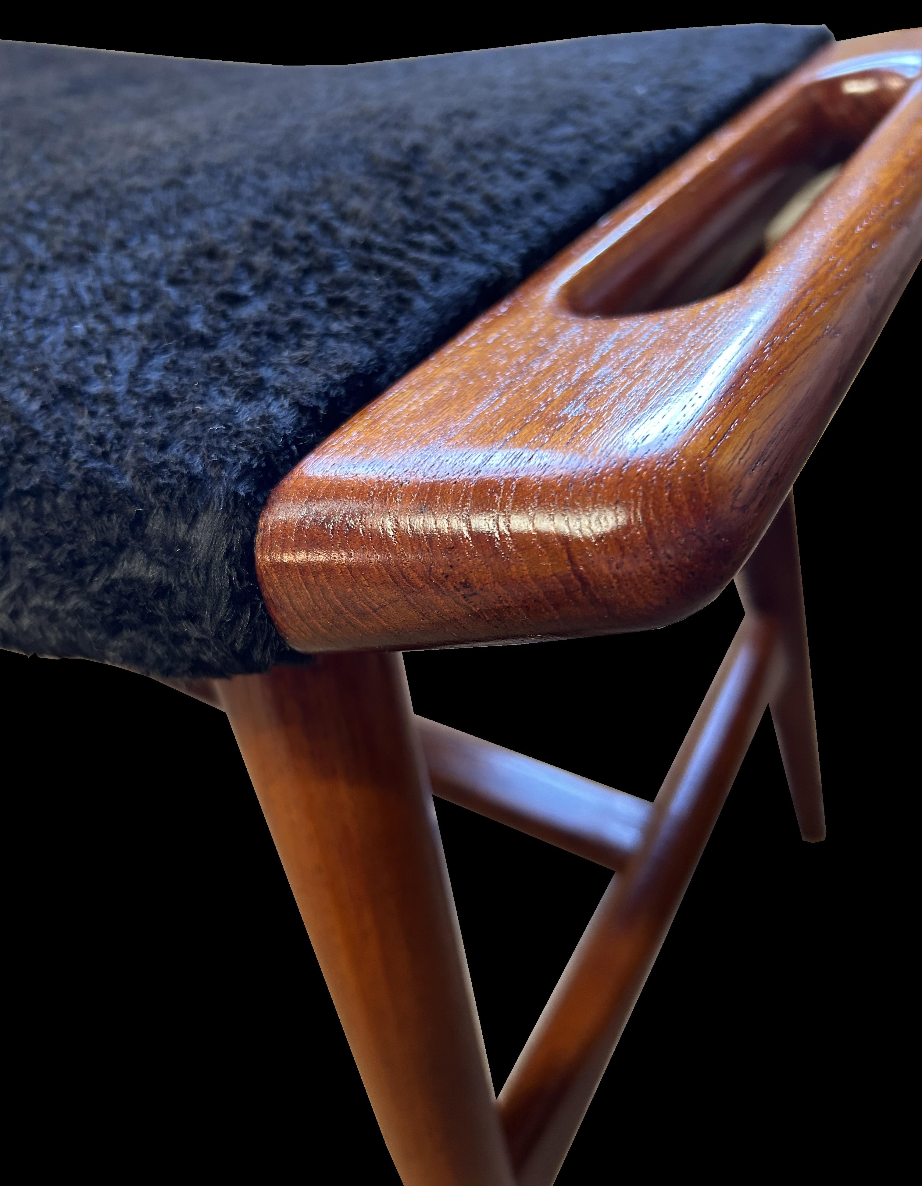 Scandinavian Modern Piano Stool AP30 by Hans J Wegner for A.P.Stolen For Sale
