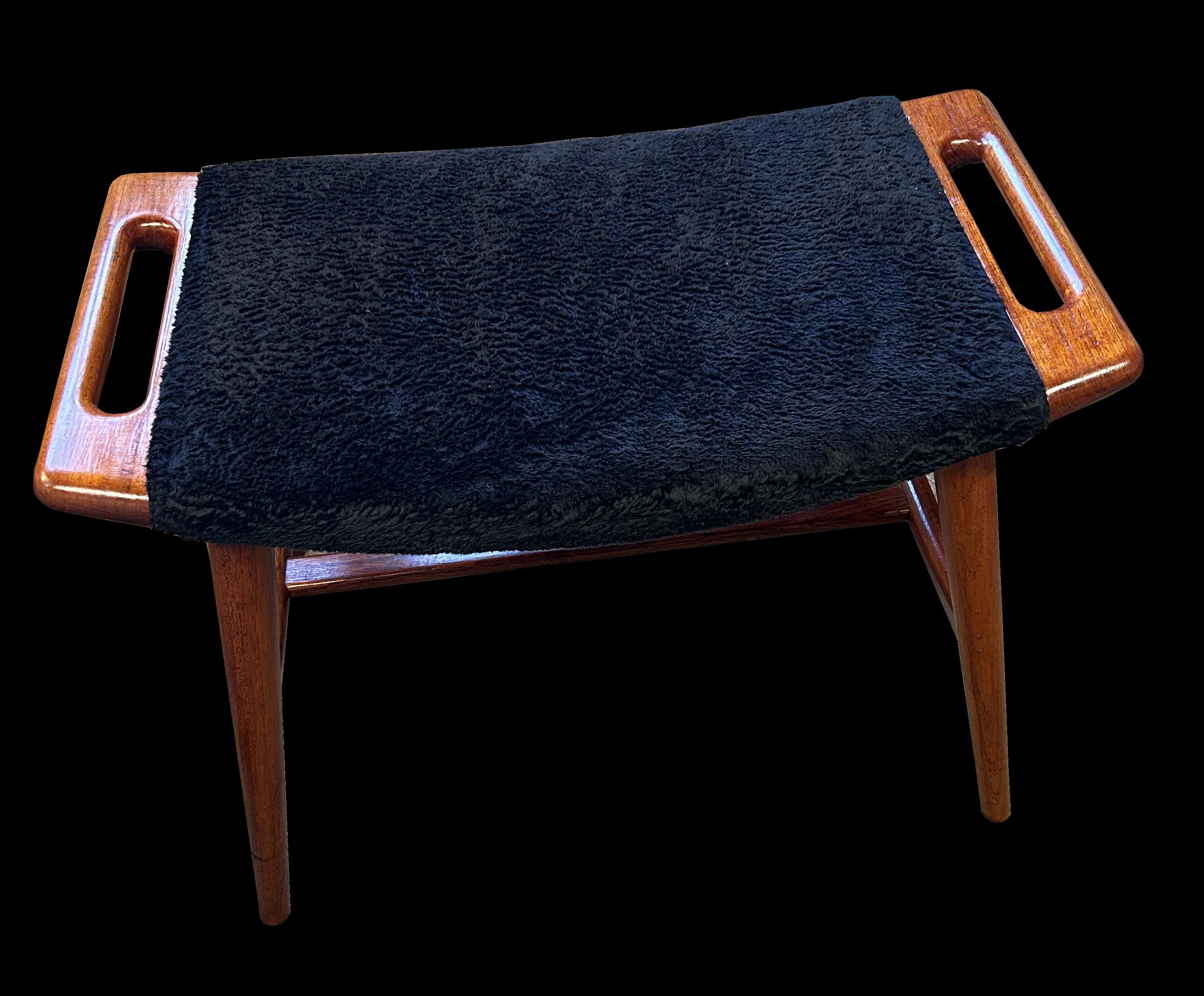 20th Century Piano Stool AP30 by Hans J Wegner for A.P.Stolen For Sale