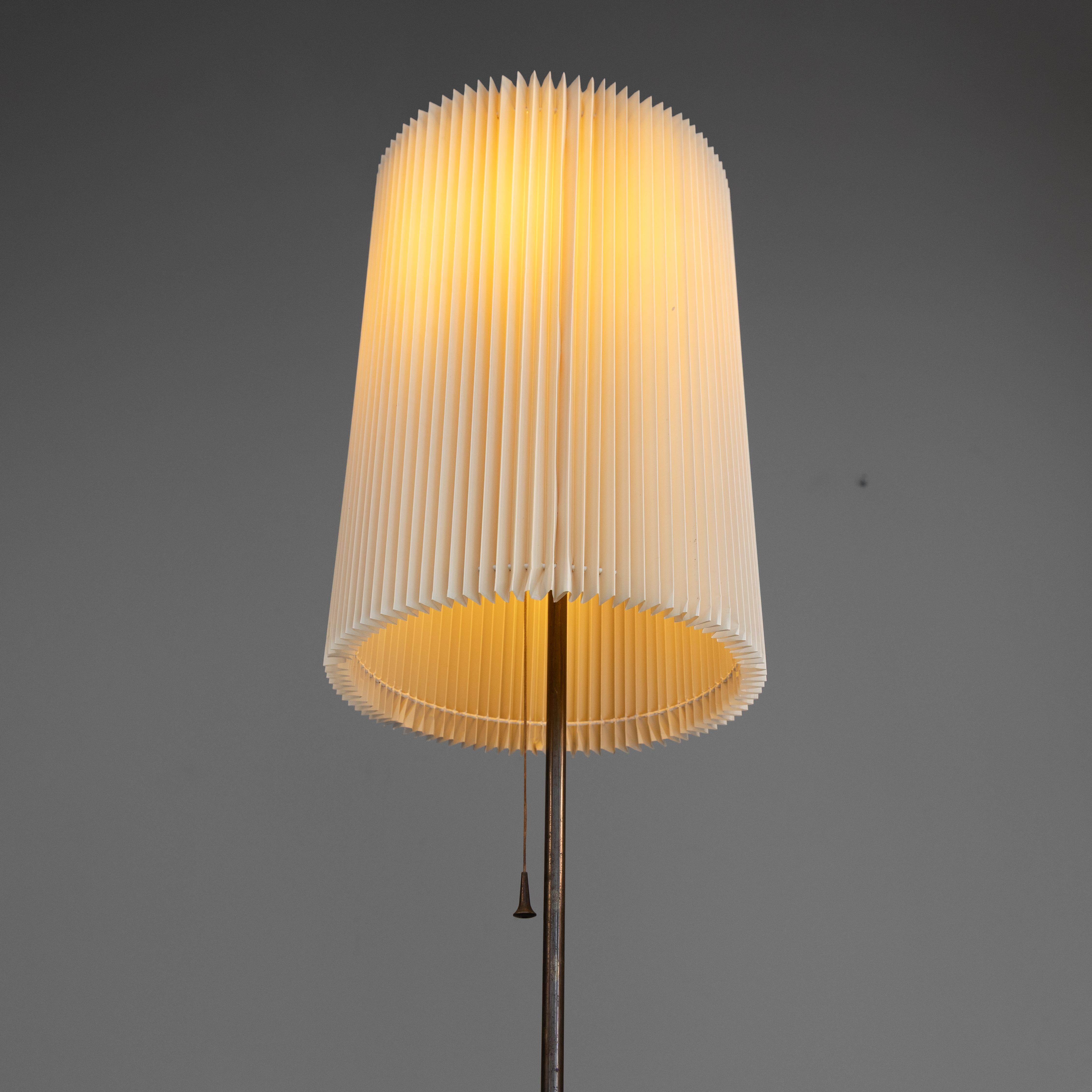 Piantana con cappello in pergamena, Manifattura Italiana, 1950 in vendita 6