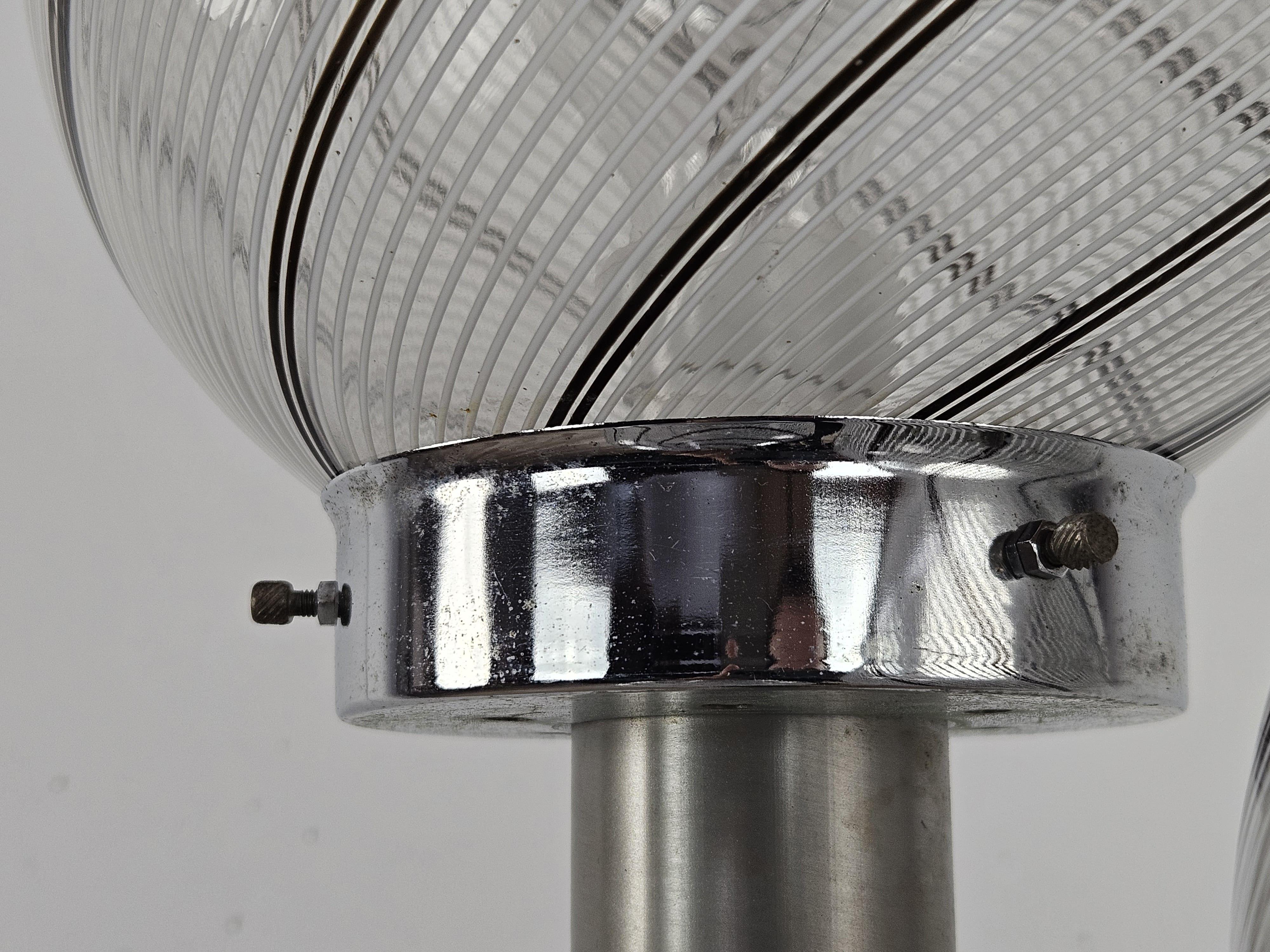 Swirl Murano glass floor lamp with three light points Mid Century 1970s For Sale 3