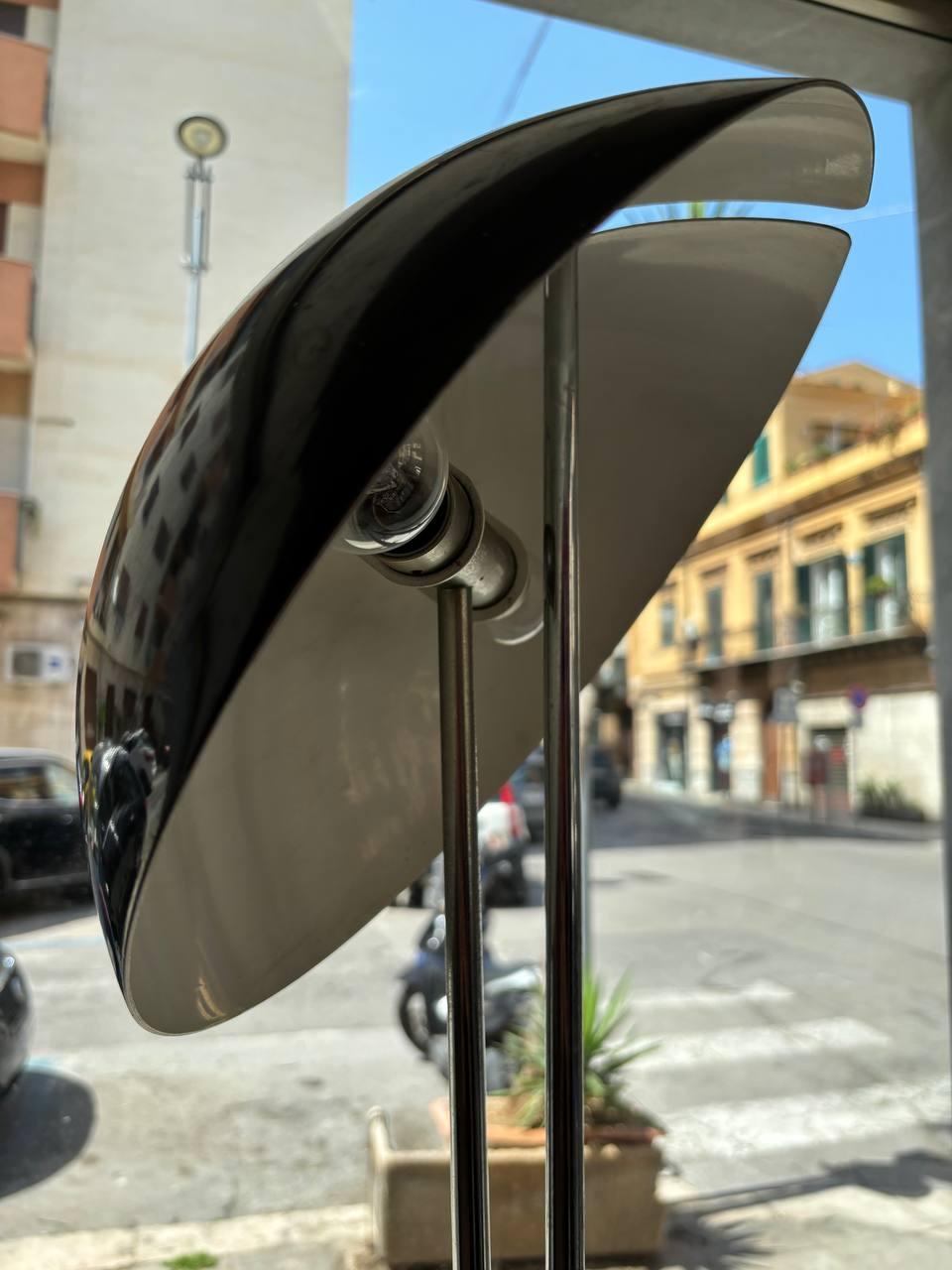 Italian Design vintage  Rene Mathieu lampadaire réglable avec contrepoids en vente