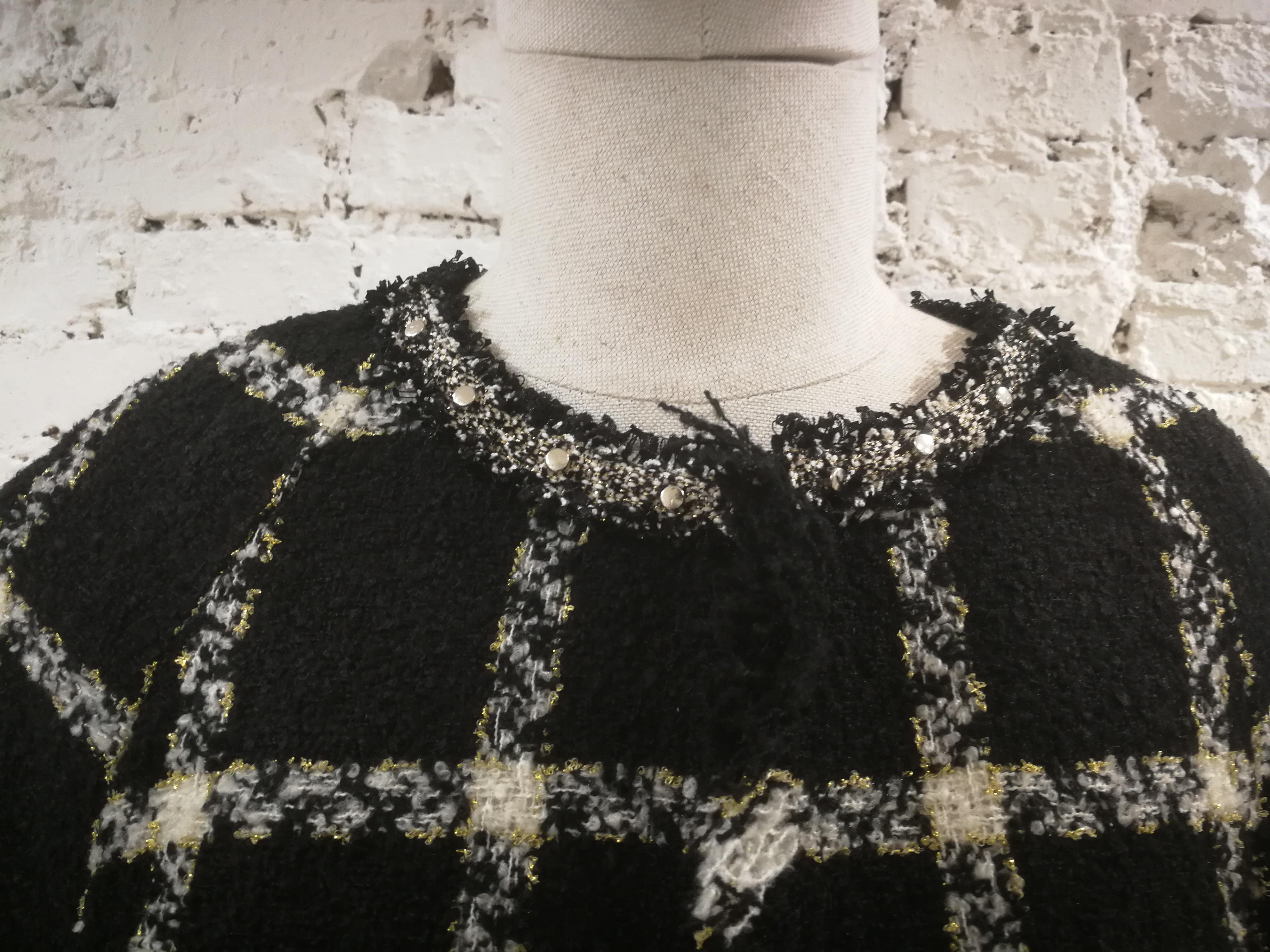 Pianura Studio Black & white Tweed Coat  In Excellent Condition For Sale In Capri, IT