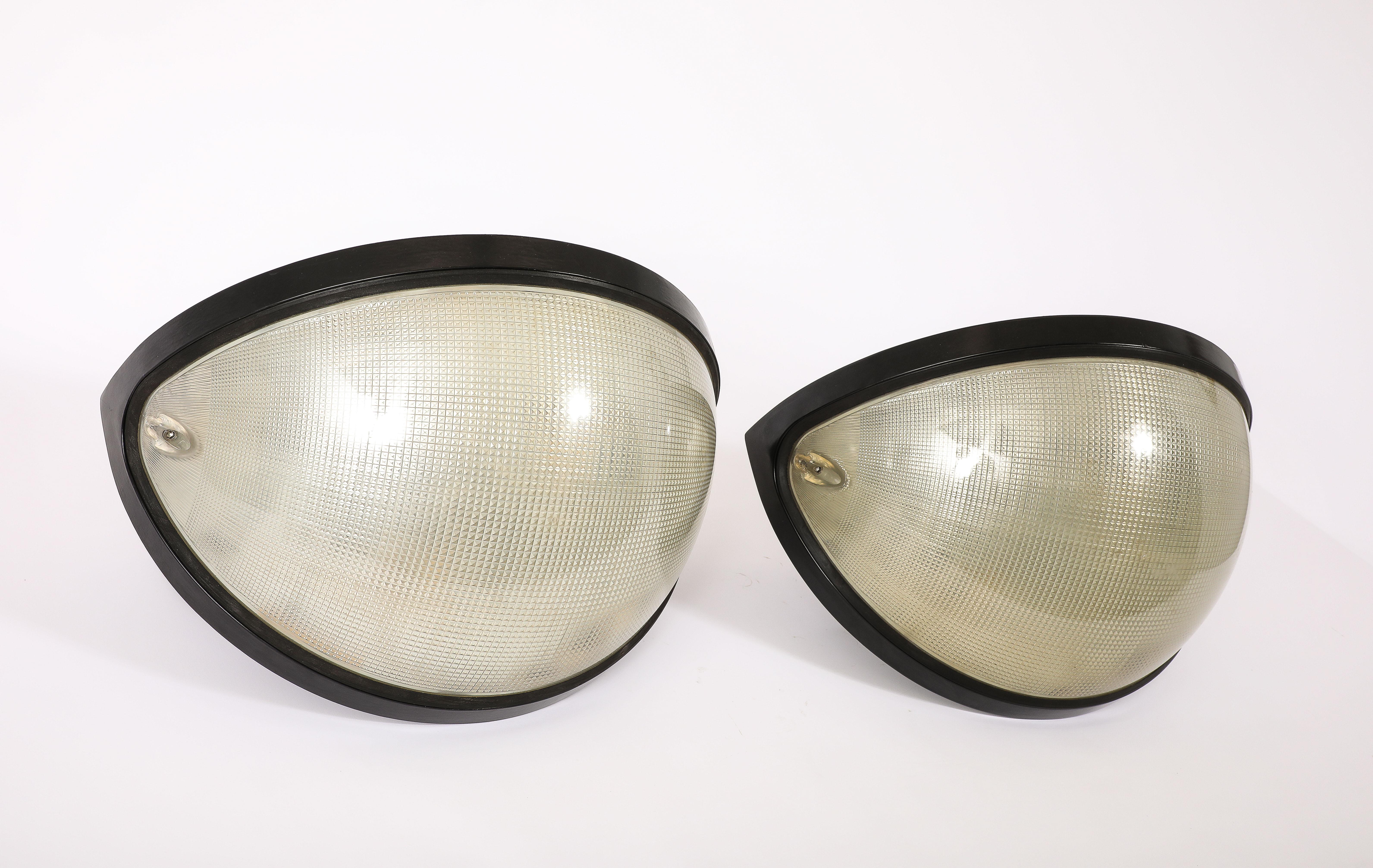 Pair of Industrial 'Totum' Lights for Zerbetto, Italy, 1970's For Sale 8