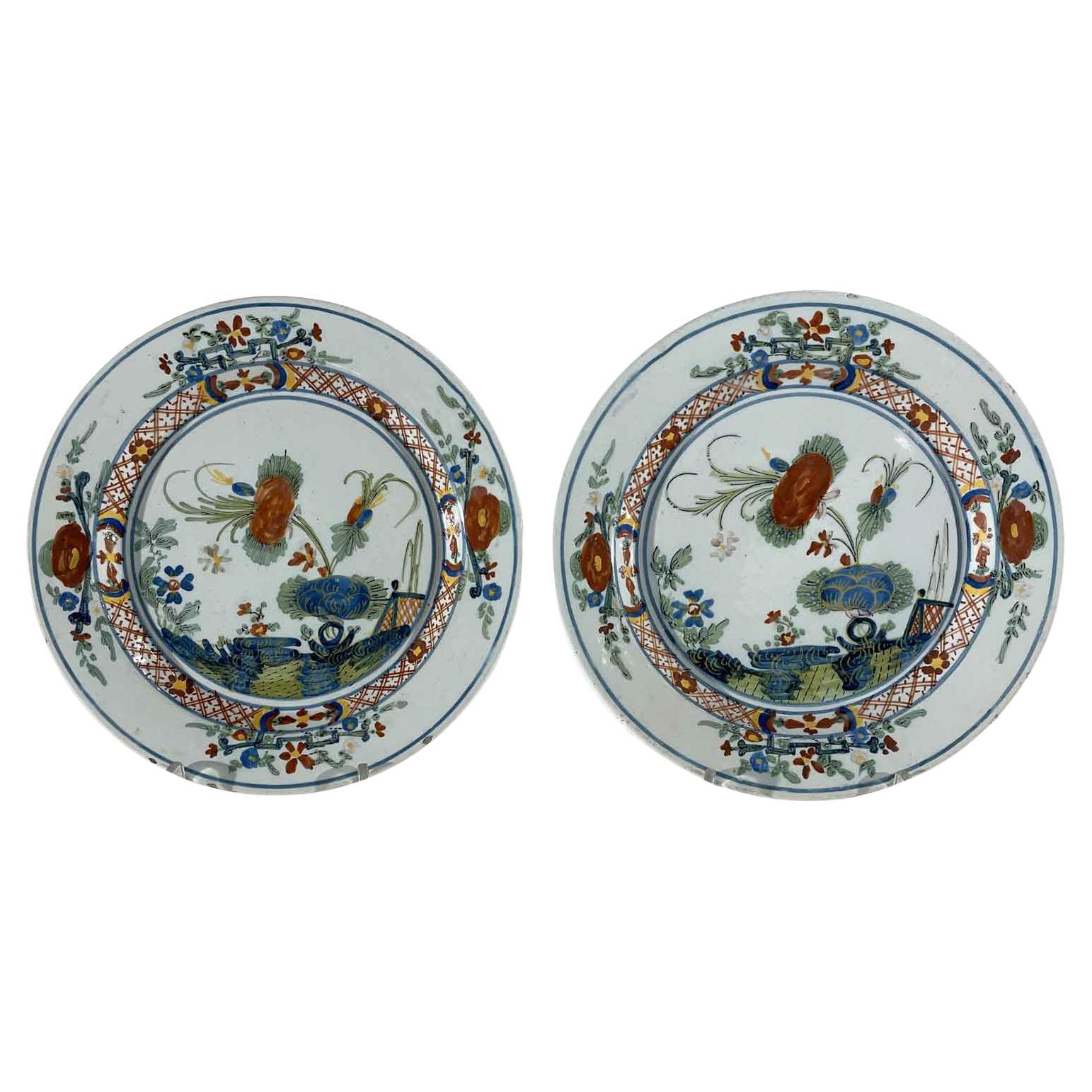 Piatti di Maiolica Italiana 1770 Decoro Al Garofano Manifattura Ferniani Faenza