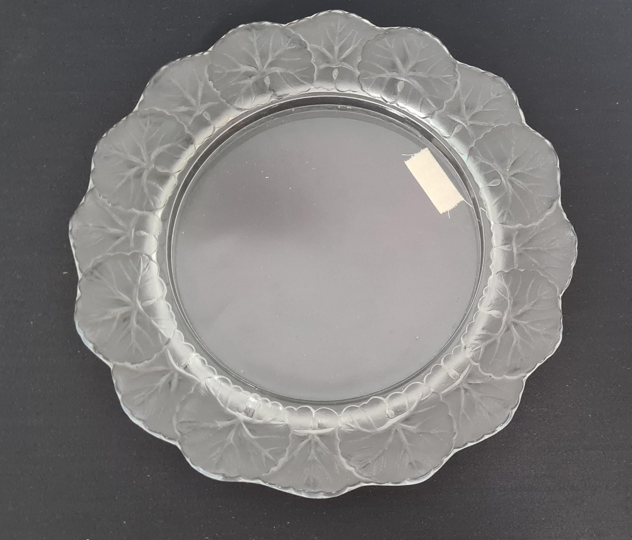 Lalique Dishes Model Honfleur In Good Condition In Torino, IT