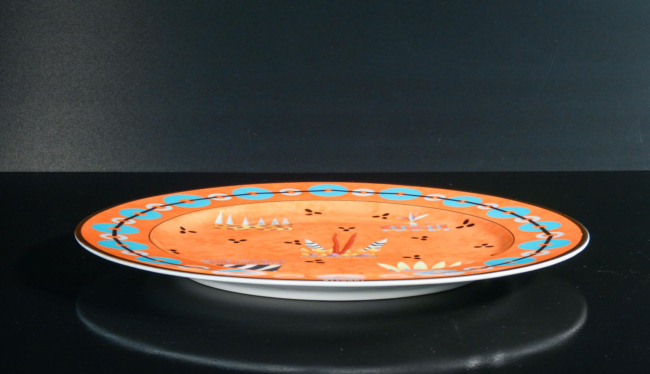 Piatto decorativo, Copricapi Reali Tribali, design ROSENTHAL per BULGARI In condizioni buone in vendita a Torino, IT