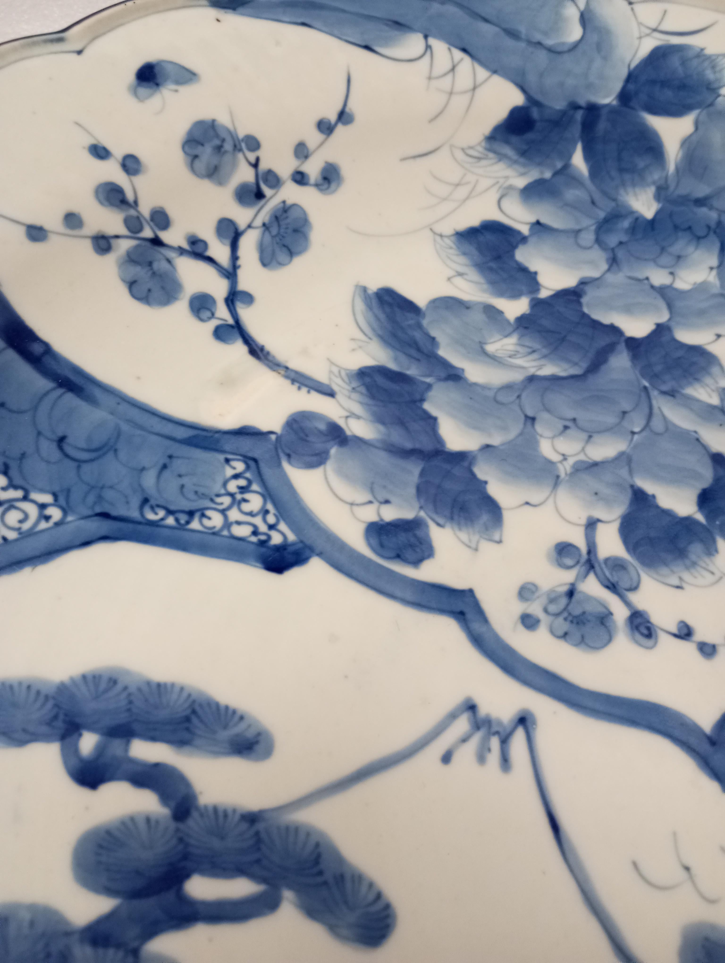 19th Century Large Japanese hand-painted ceramic dish  cm. 47. For Sale