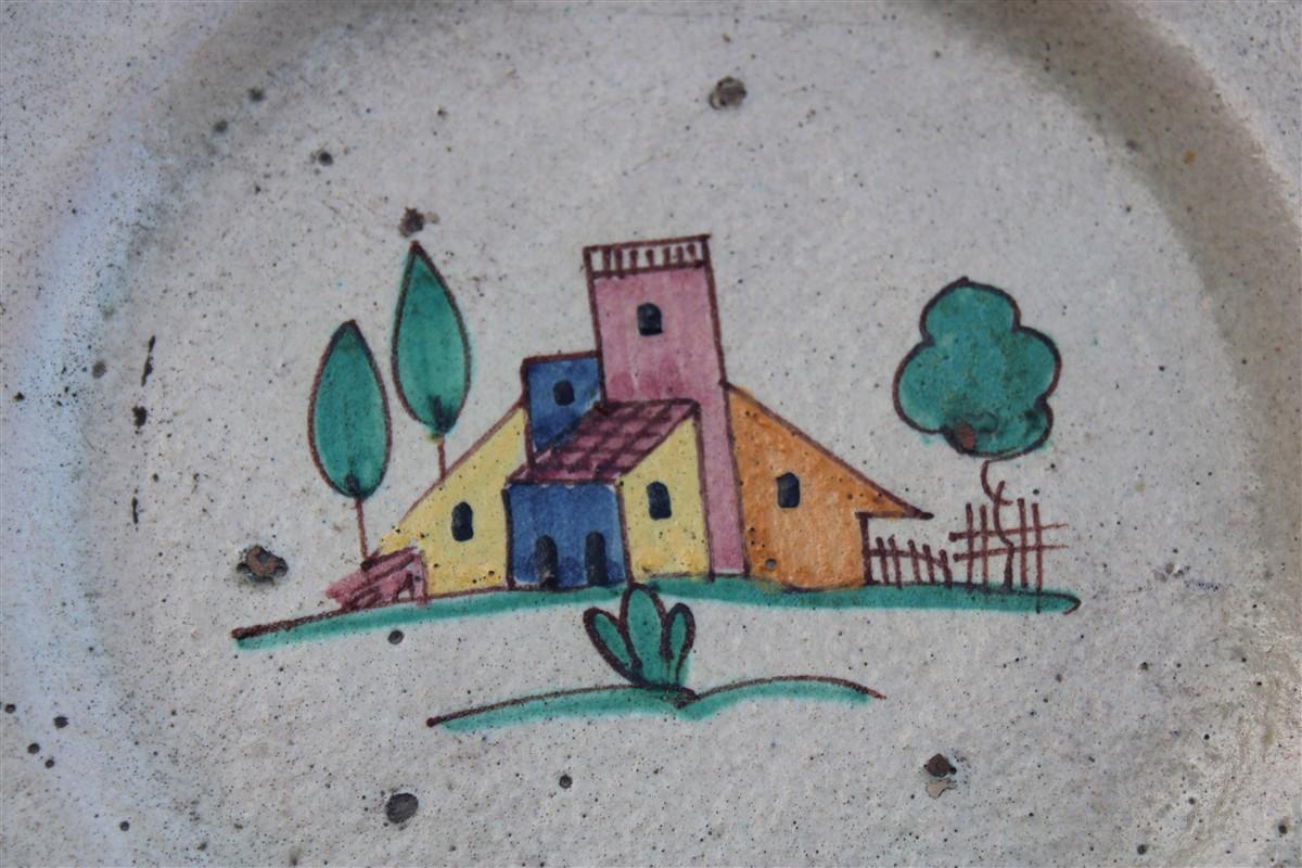 Plato redondo de cerámica Avallone Vietri sul Mare Mediados de siglo con casitas Moderno de mediados de siglo en venta