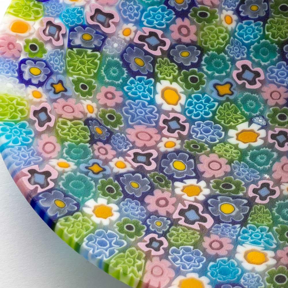 Mehrfarbige Schale aus Muranoglas mit Millefiori  ø 13 cm (Handgefertigt) im Angebot