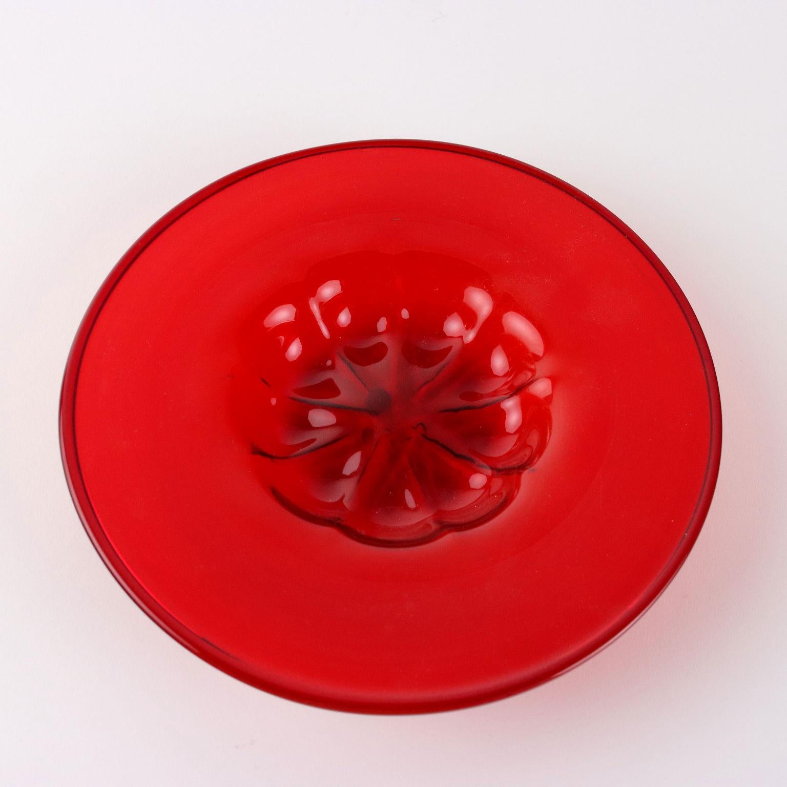 Mid-Century Modern Vittorio Zecchin Blown Glass Dish, 1920s, red For Sale