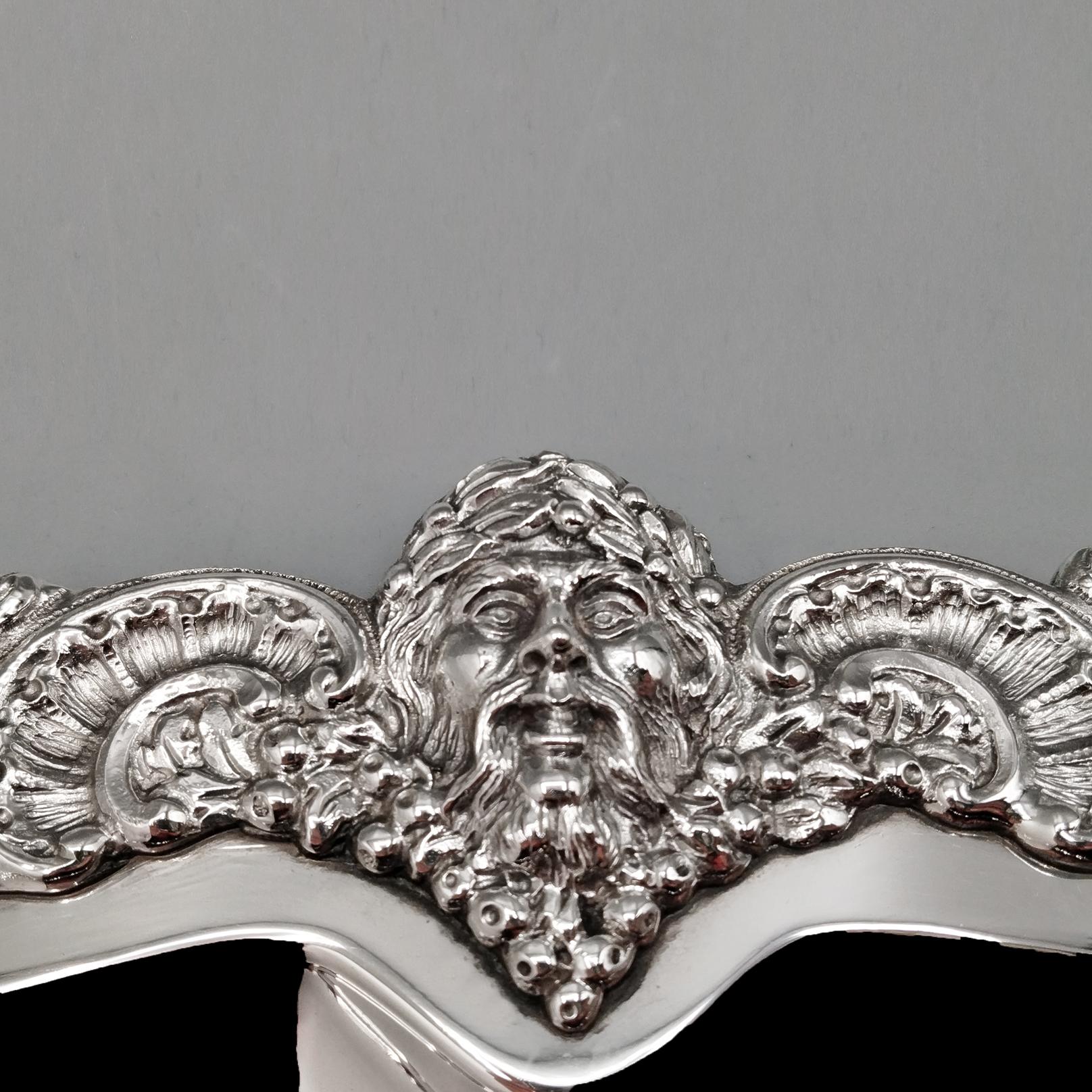 20th century Italian plate made of 800 silver in baroque style For Sale 2