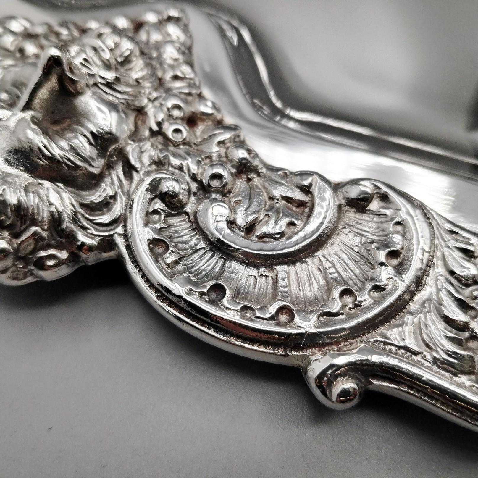 20th century Italian plate made of 800 silver in baroque style For Sale 4