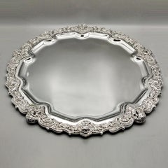 Plato italiano del siglo XX en plata del siglo XIX de estilo barroco