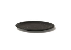 Piatto Piano nº 1, plato de comedor, negro by Ivan Colominas