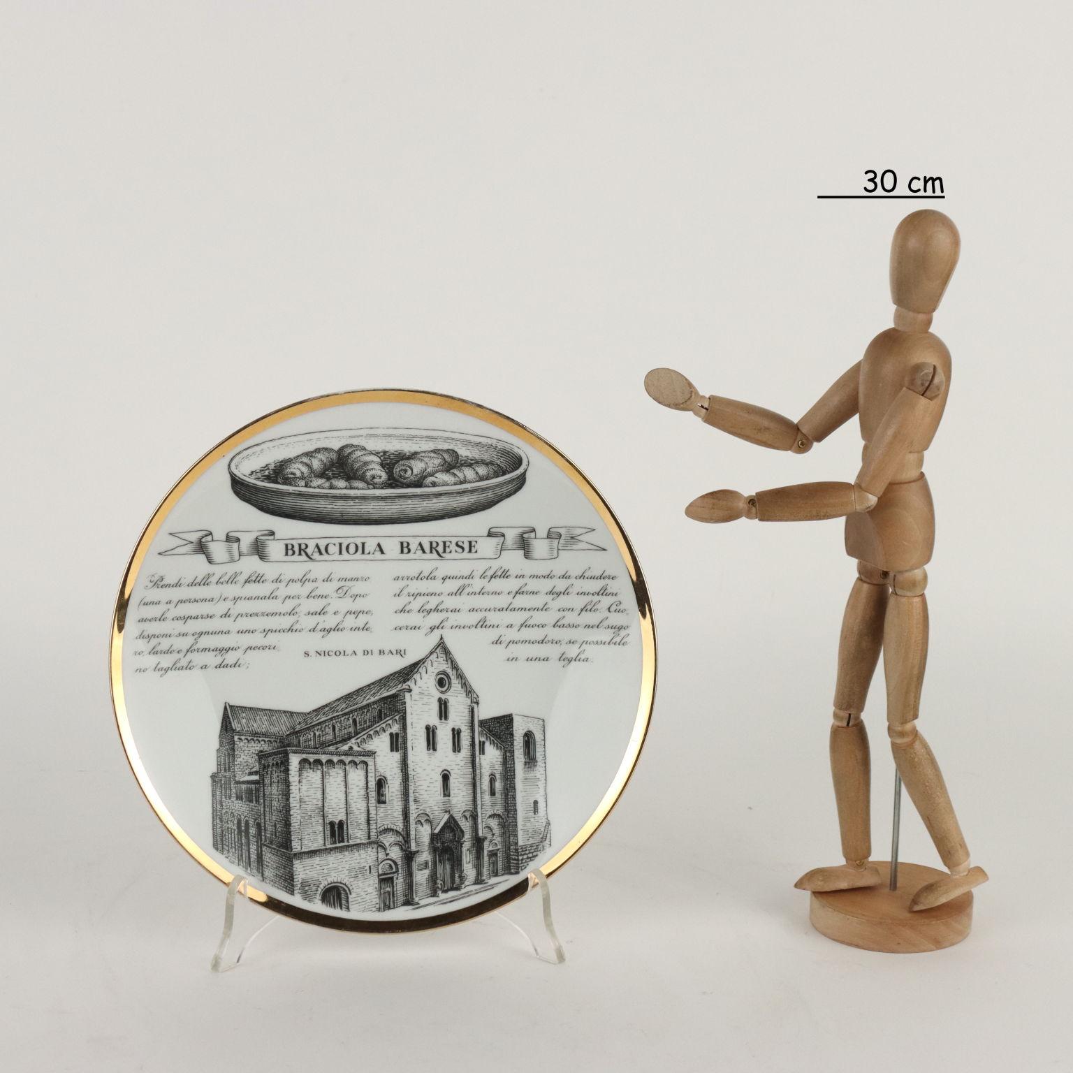 Mid-Century Modern Piatto Piero Fornasetti Specialità Milanesi Italia Anni '60 '70