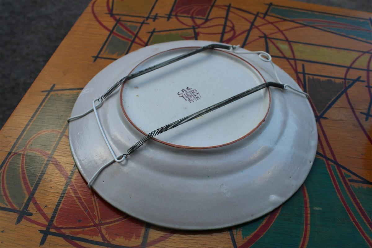 Ceramic Round Plate Vietri C.A.S.  1950 with fisherman figures Made in Italy For Sale