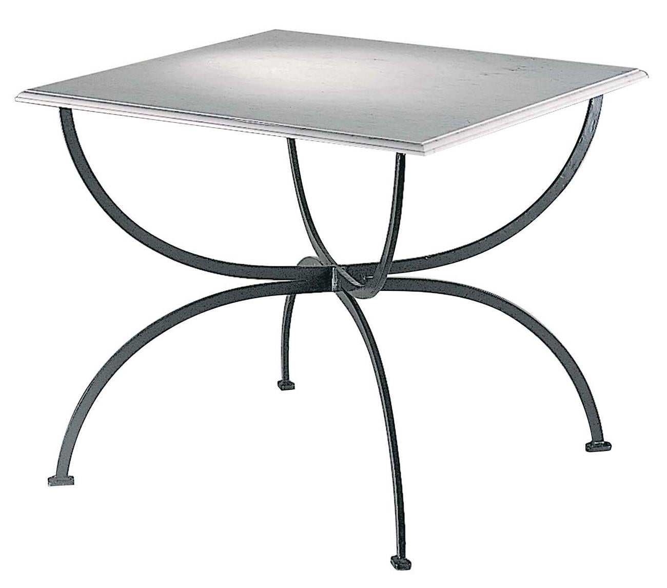Piazza Outdoor Table In New Condition For Sale In Milan, IT
