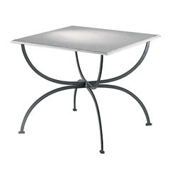 Piazza Outdoor Table