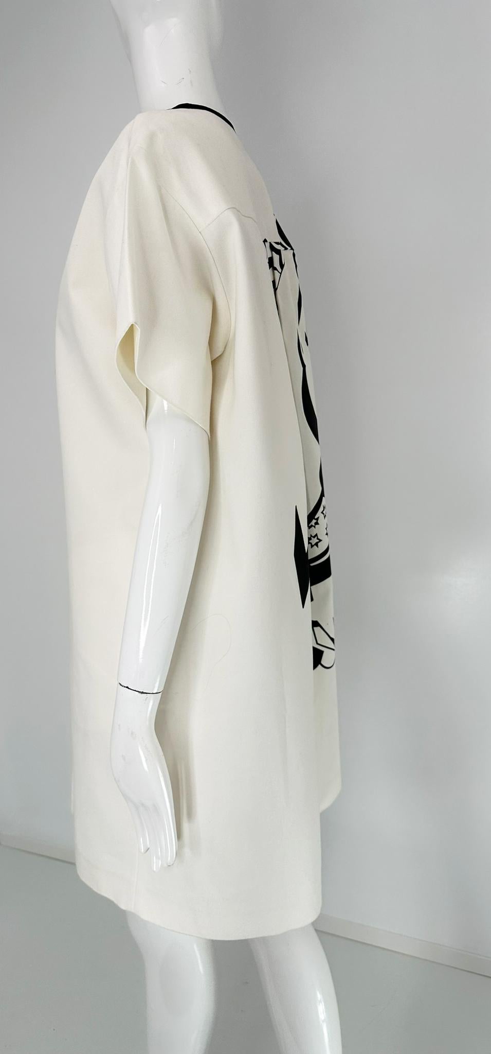 Piazza Sempione Black & White Pop Art Cotton Canvas Smock Dress 46 In Good Condition For Sale In West Palm Beach, FL