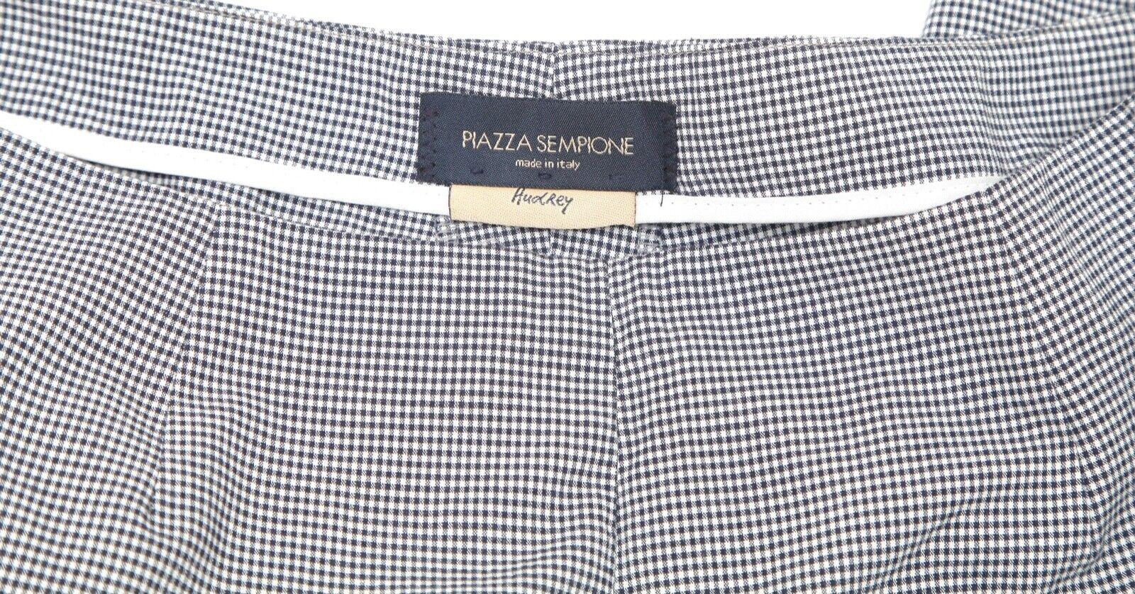 PIAZZA SEMPIONE Pant Cropped Leg Gingham Black White Cotton Blend Side Zipper 48 In Excellent Condition For Sale In Hollywood, FL