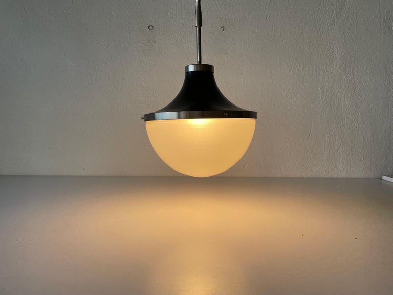 Picaro Model Suspension Light by Sergio Mazza for Artemide, 1960s, Italy For Sale 4